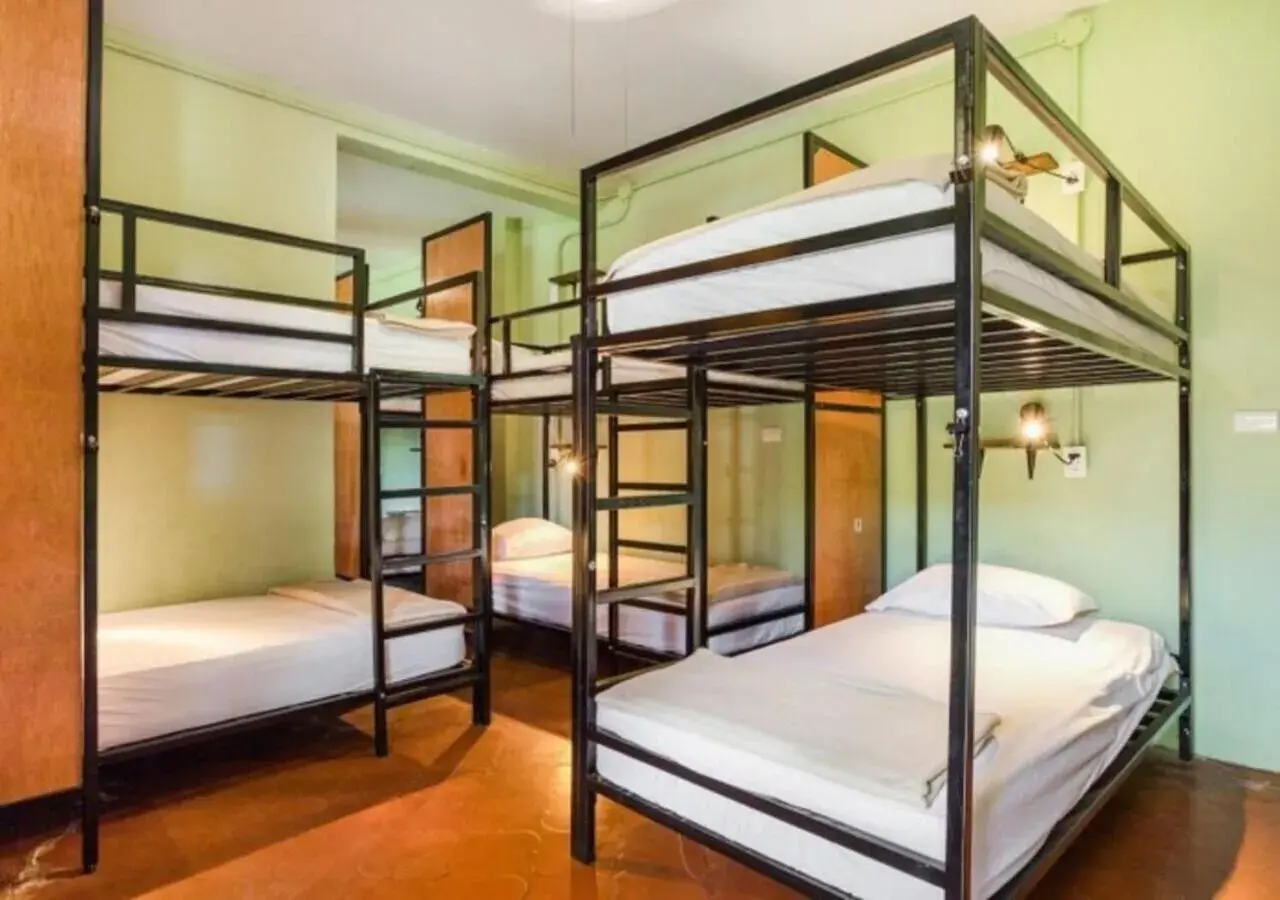 Bunk Bed in Mixed Dormitory Room in Socialtel Antigua Bunk Bed in Mixed Dormitory Room in Socialtel Antigua