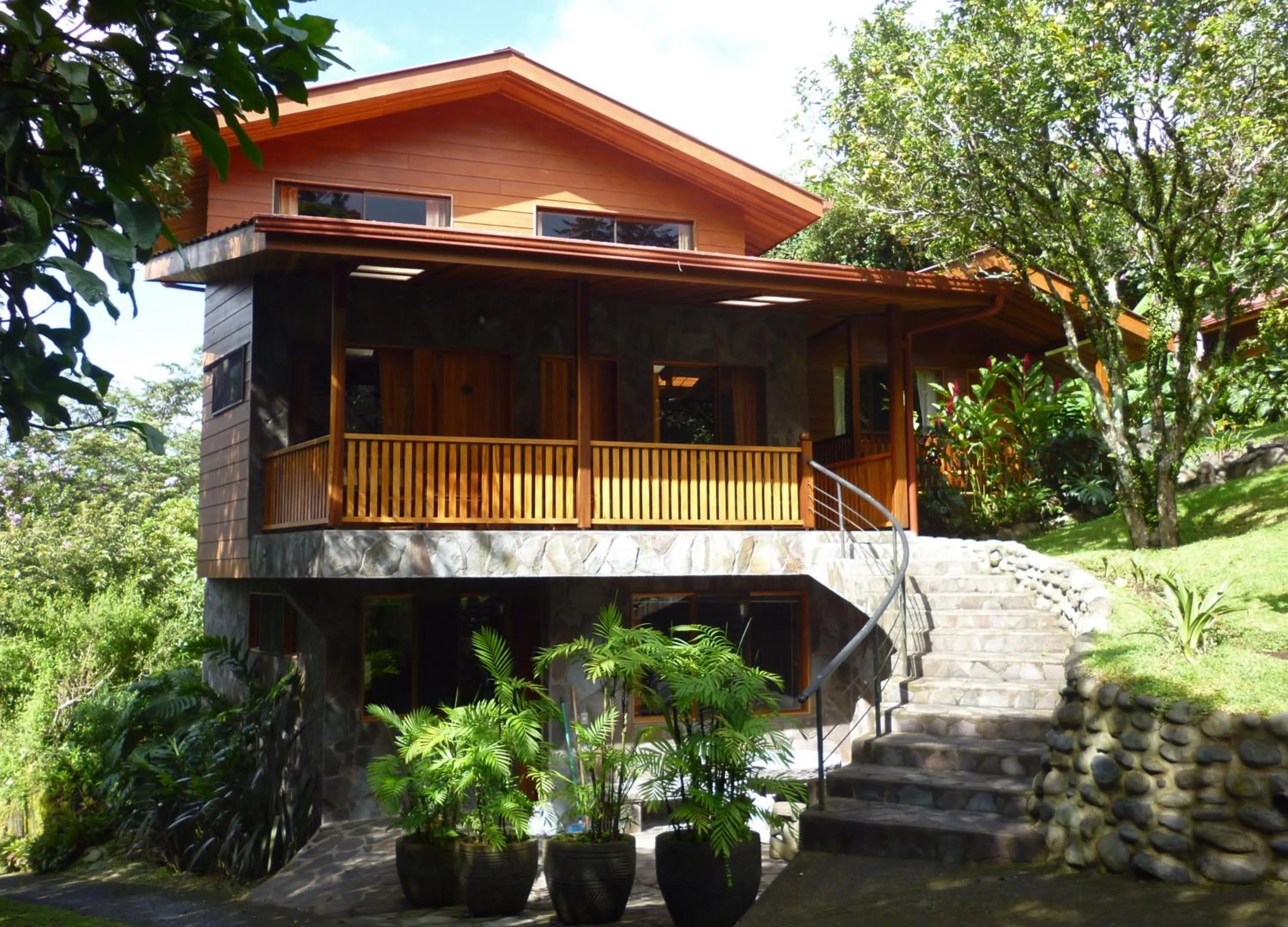 Garden view in Arco Iris Lodge