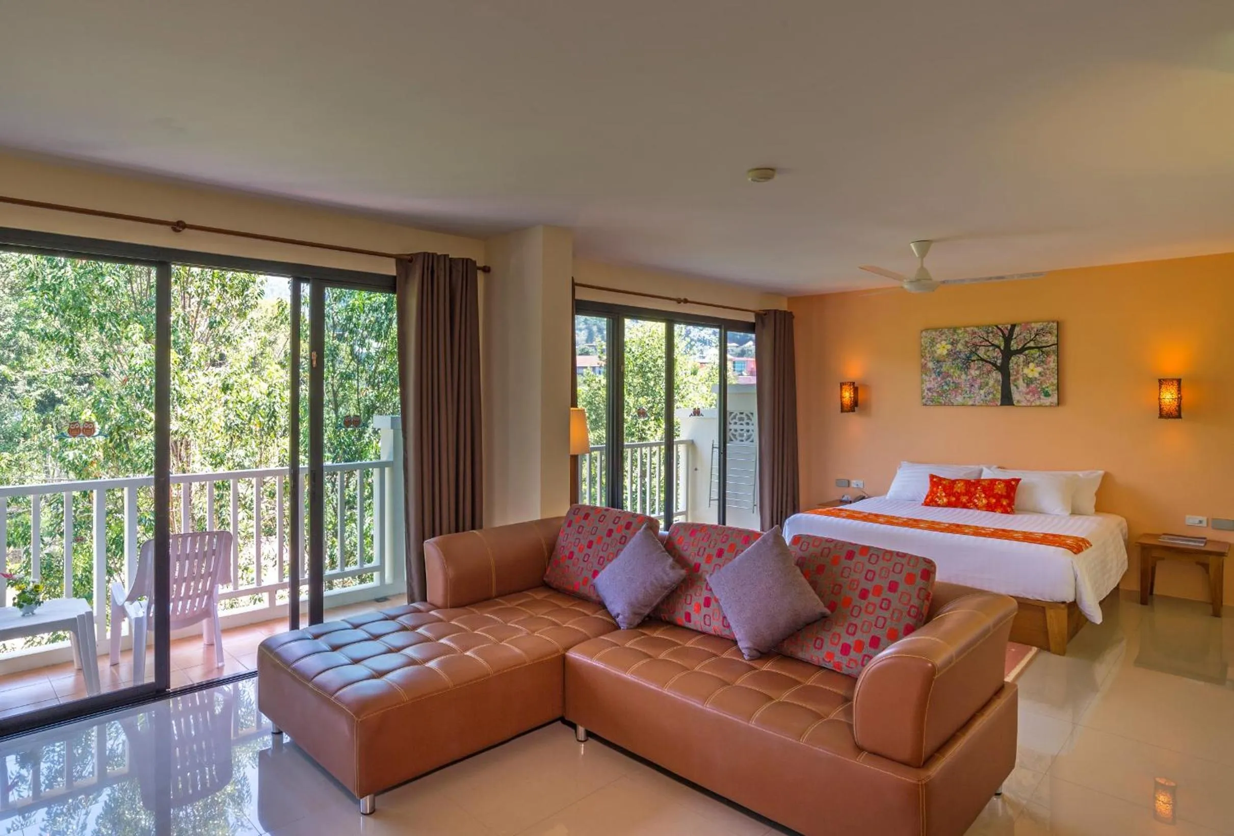 Photo of the whole room, Bed in Srisuksant Resort