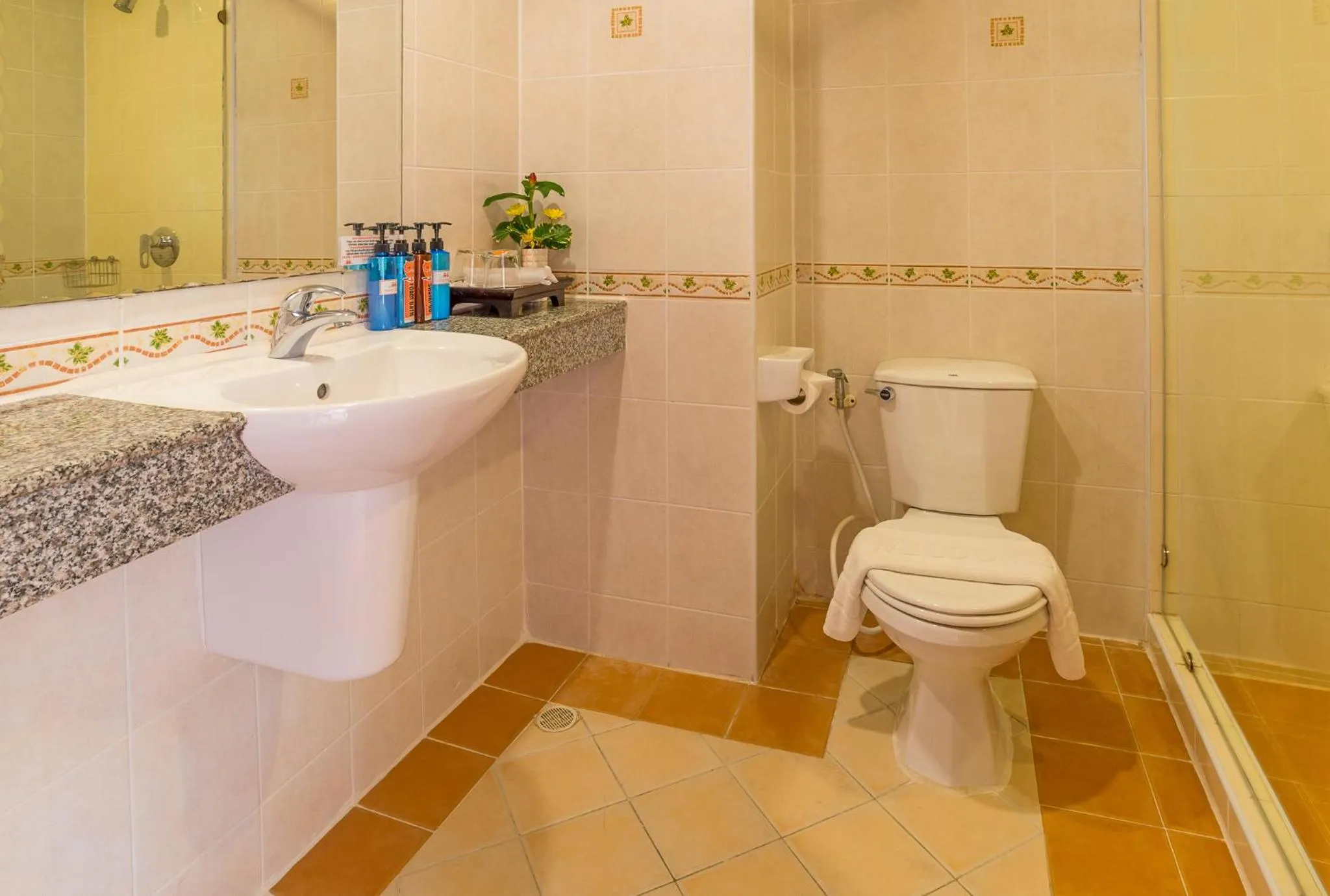 Photo of the whole room in Srisuksant Resort