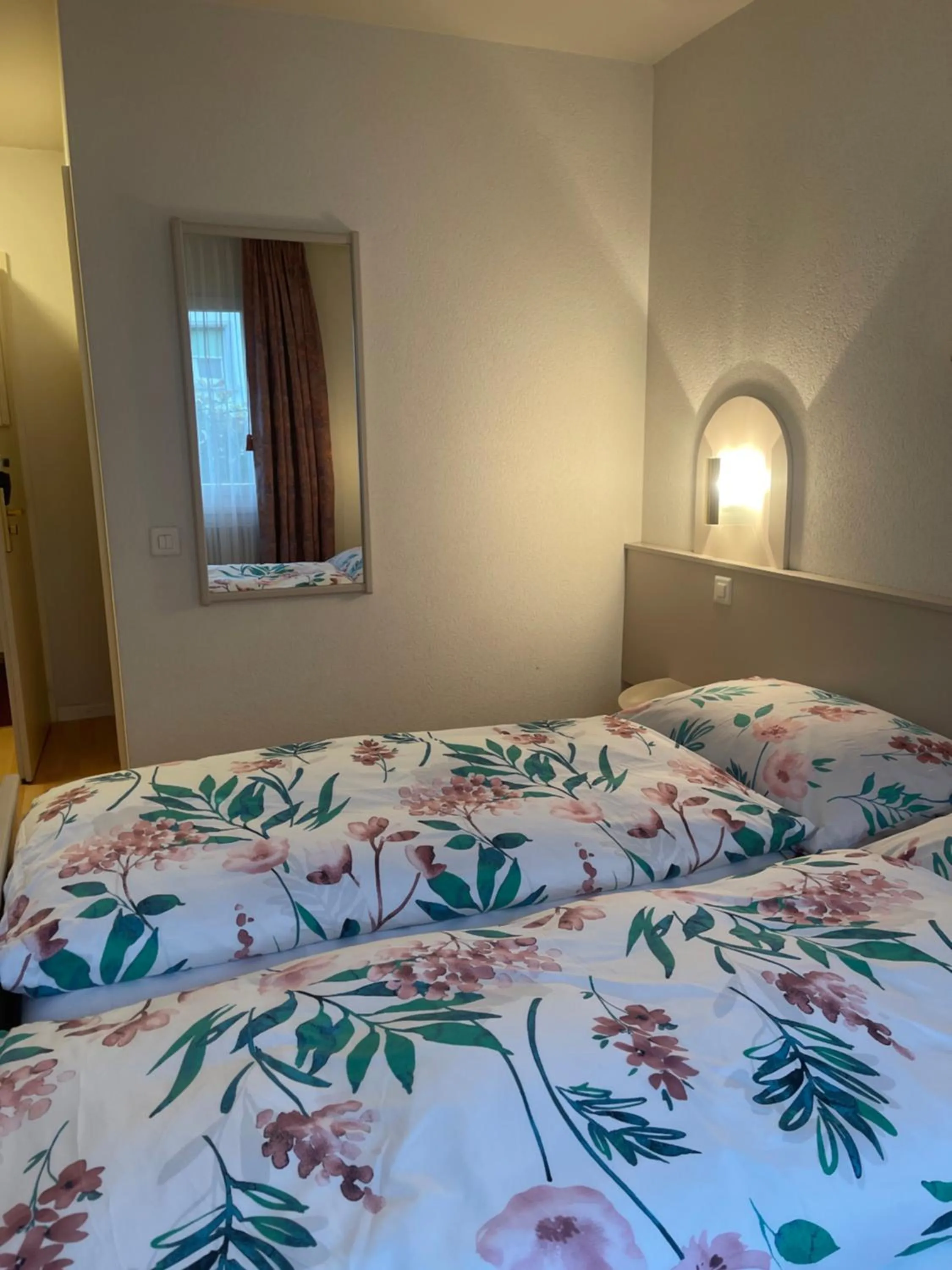 Bed in Hôtel les Berges