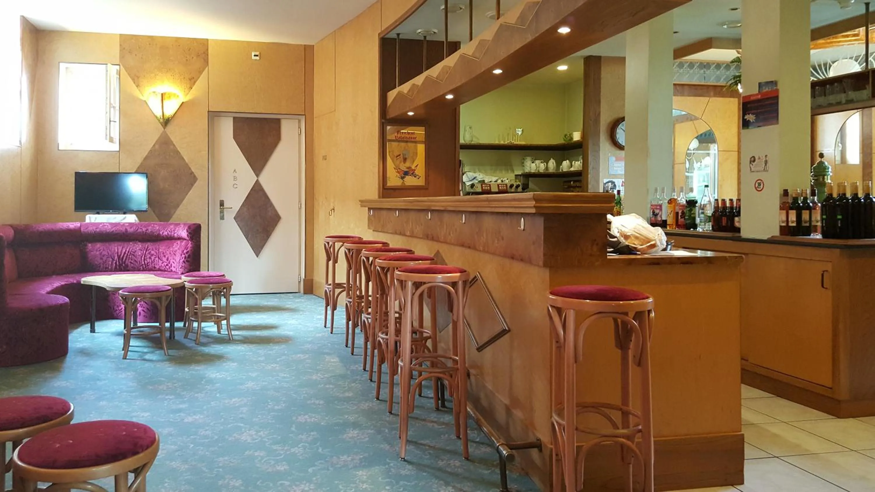 Lounge or bar in Hôtel les Berges
