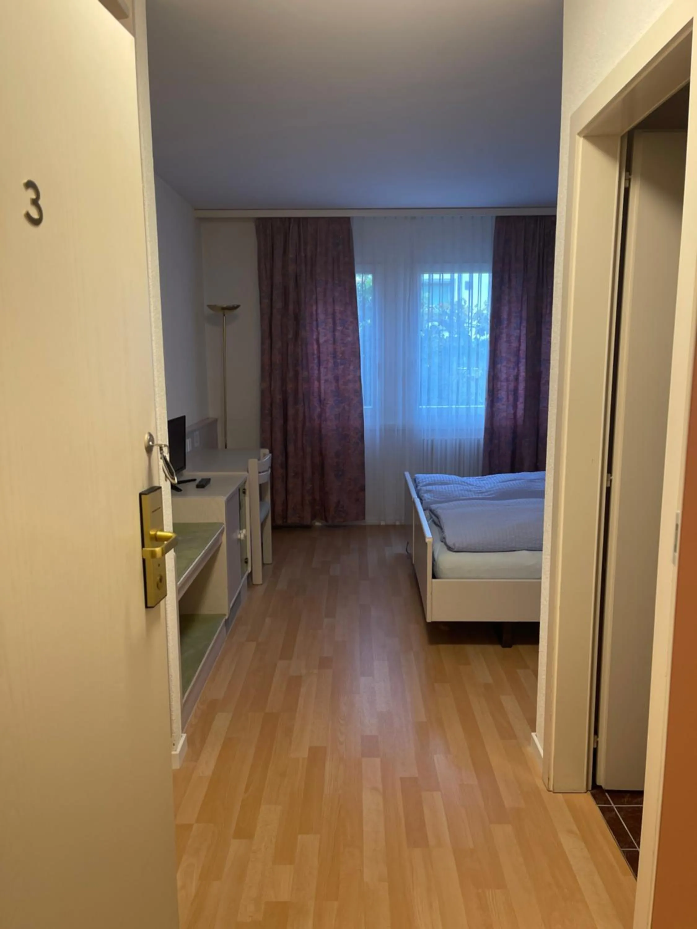 Bed in Hôtel les Berges