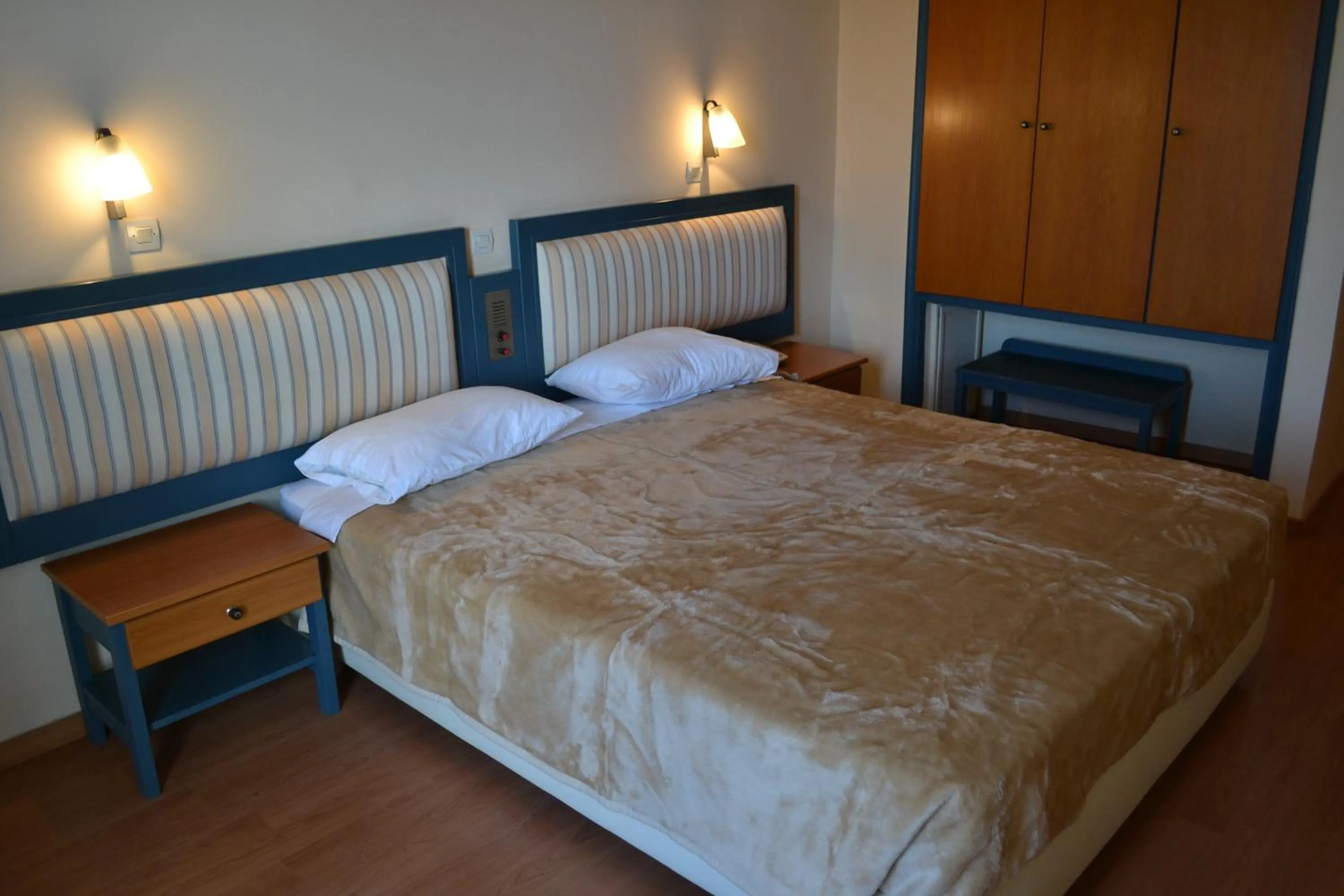 Bedroom, Bed in Astron Hotel