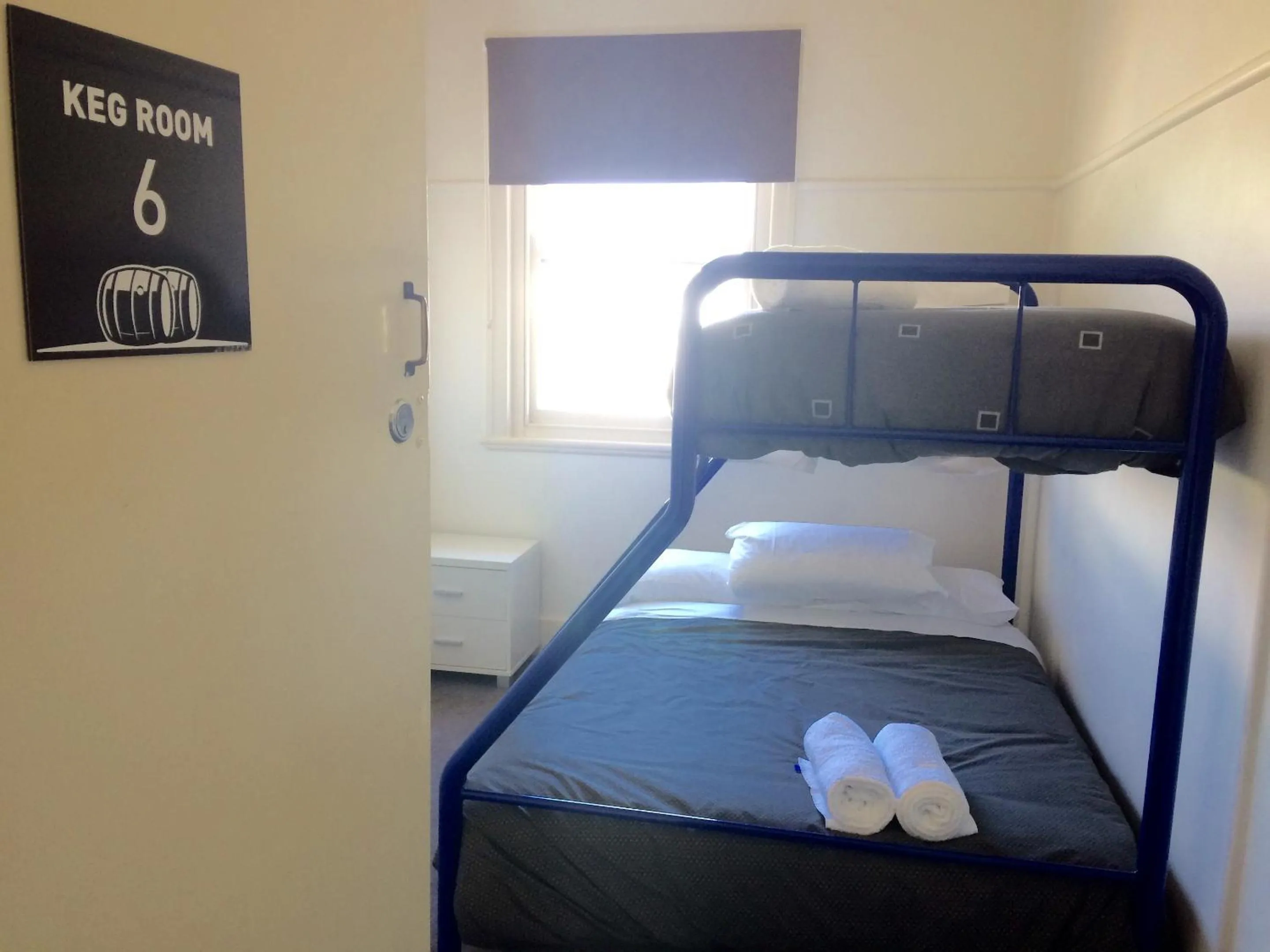 Bedroom, Bed in Great Ocean Road Brewhouse Apollo Bay