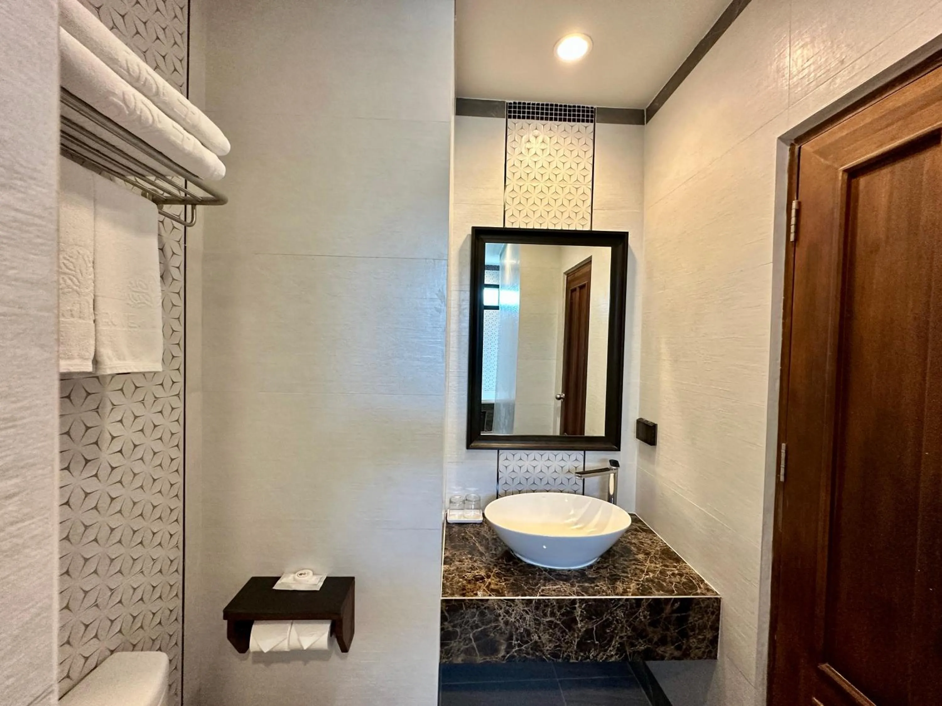Bathroom in Mangrove Prestige Hotel