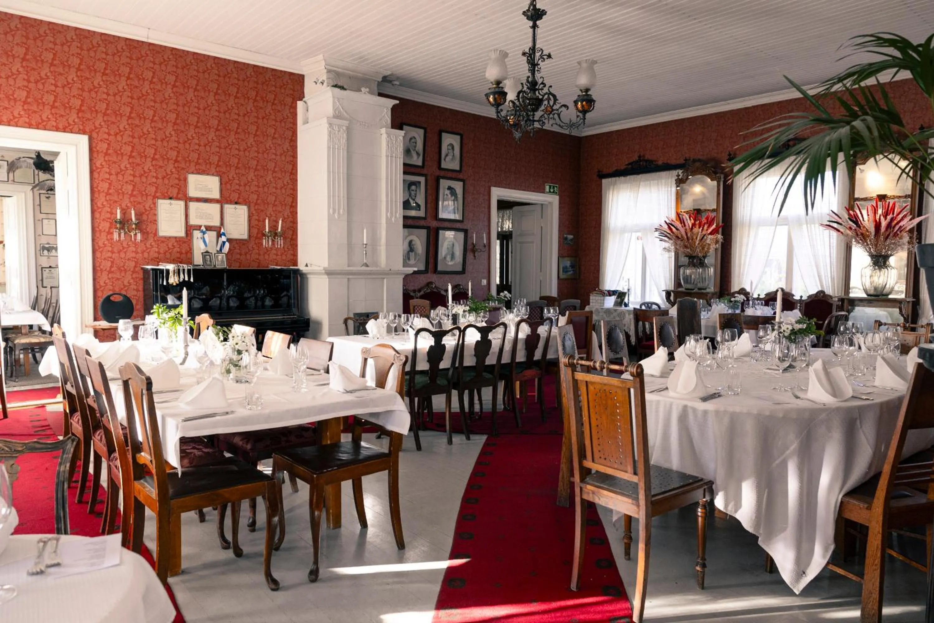 Restaurant/places to eat in Tertin Kartano