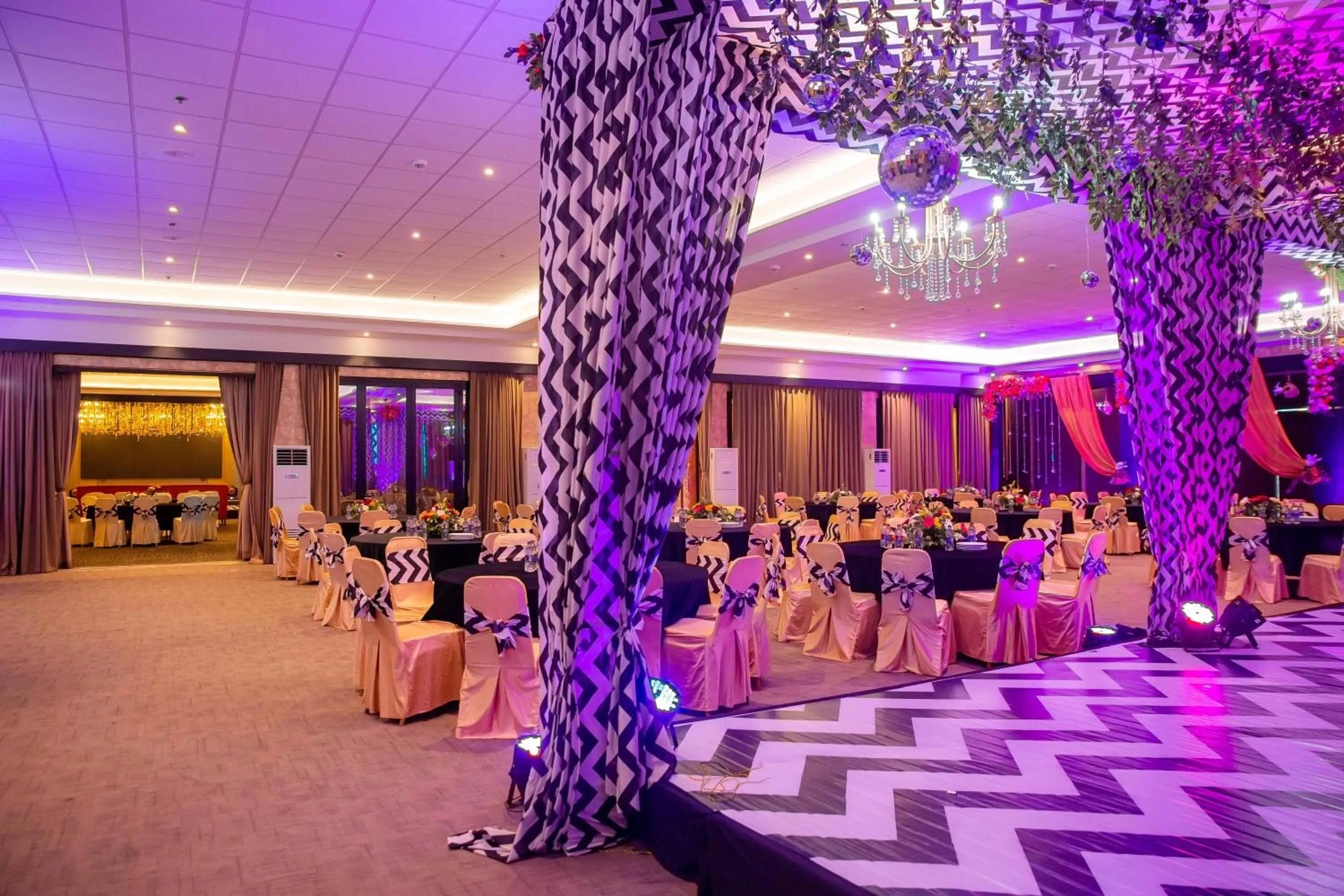 Meeting/conference room in Tiger Palace By Soaltee