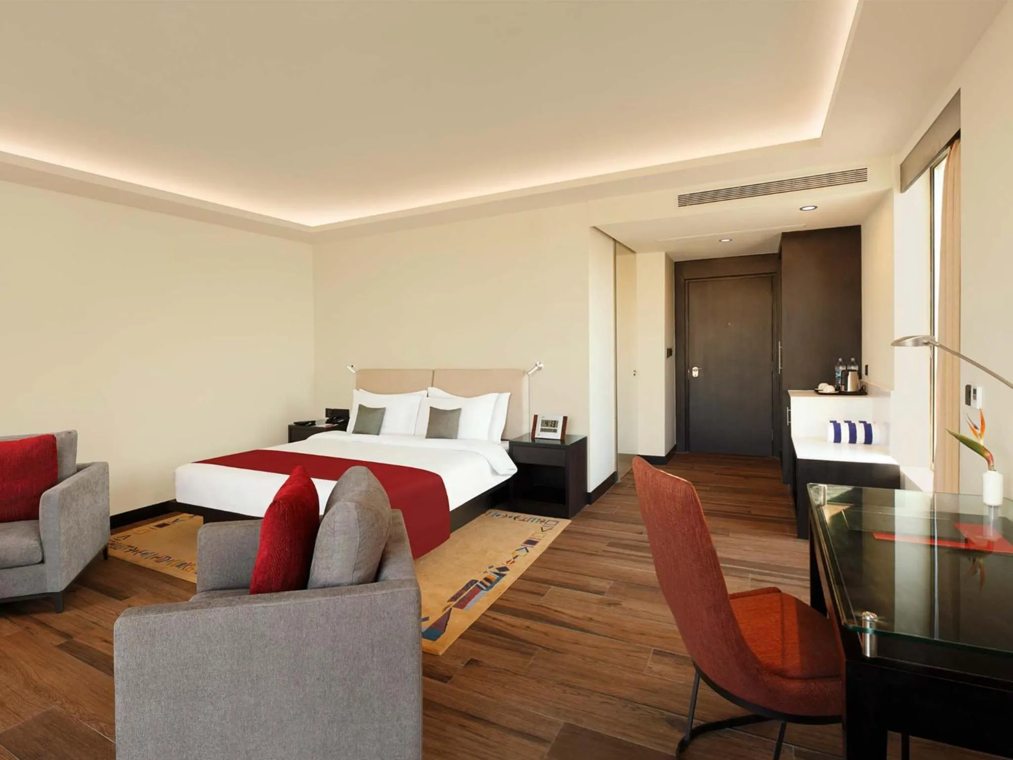 Bedroom, Bed in Tiger Palace By Soaltee