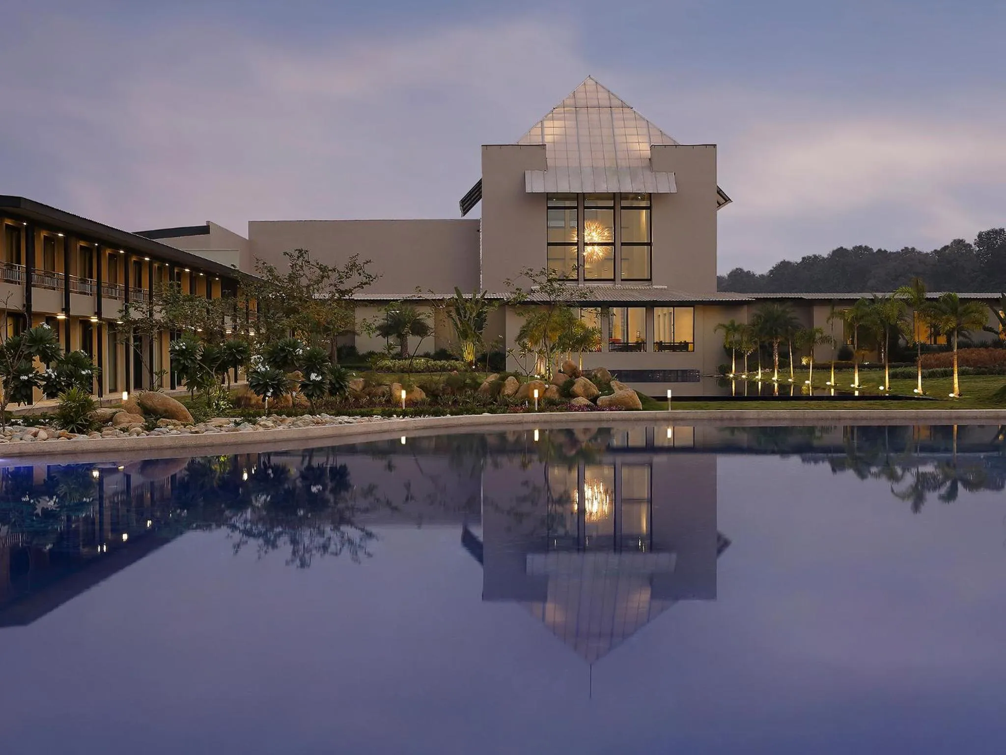 Facade/entrance in Tiger Palace By Soaltee
