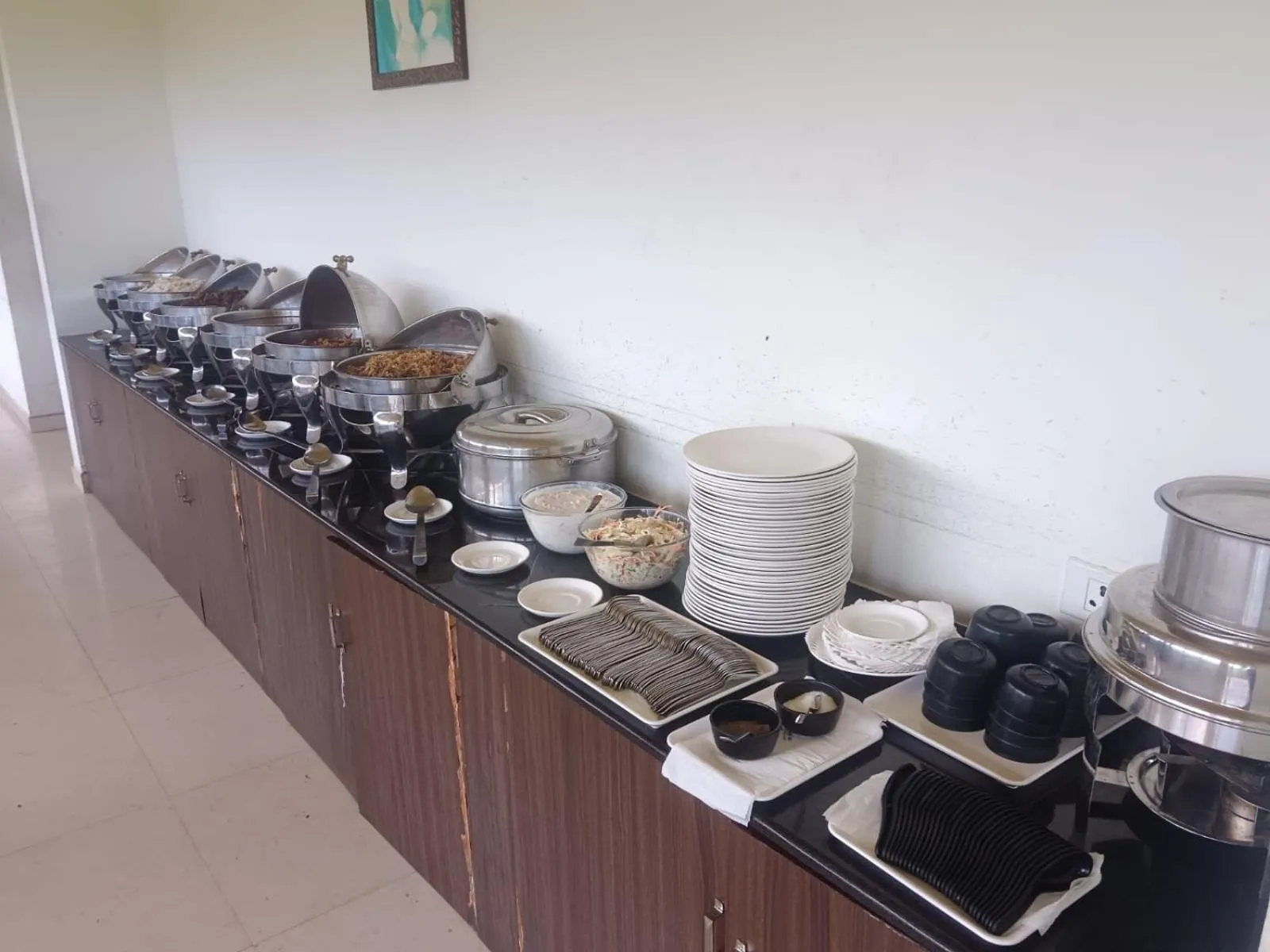 Restaurant/places to eat in Coastal Grand - Yercaud