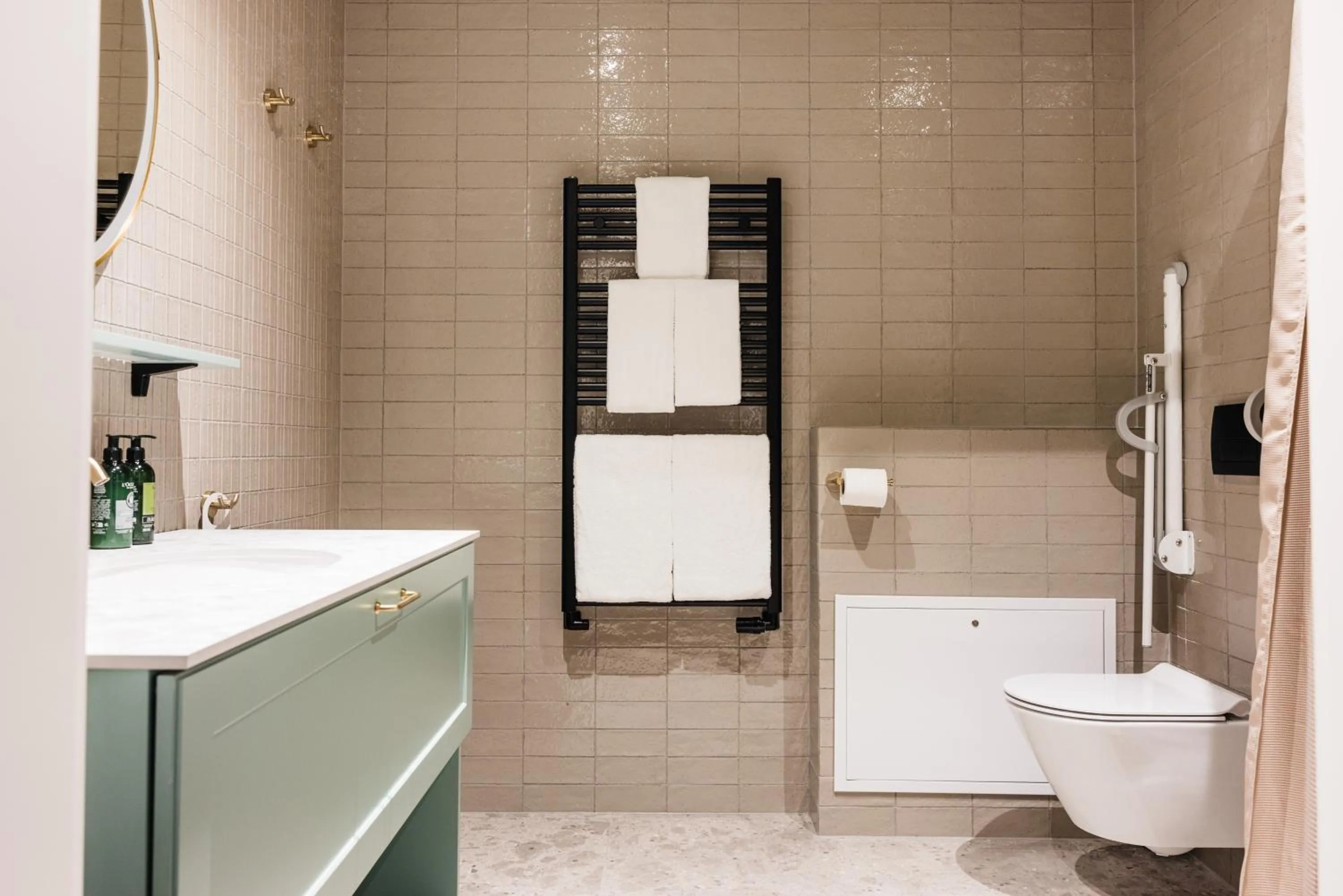 Toilet in Reykjavik Residence Apartment Hotel