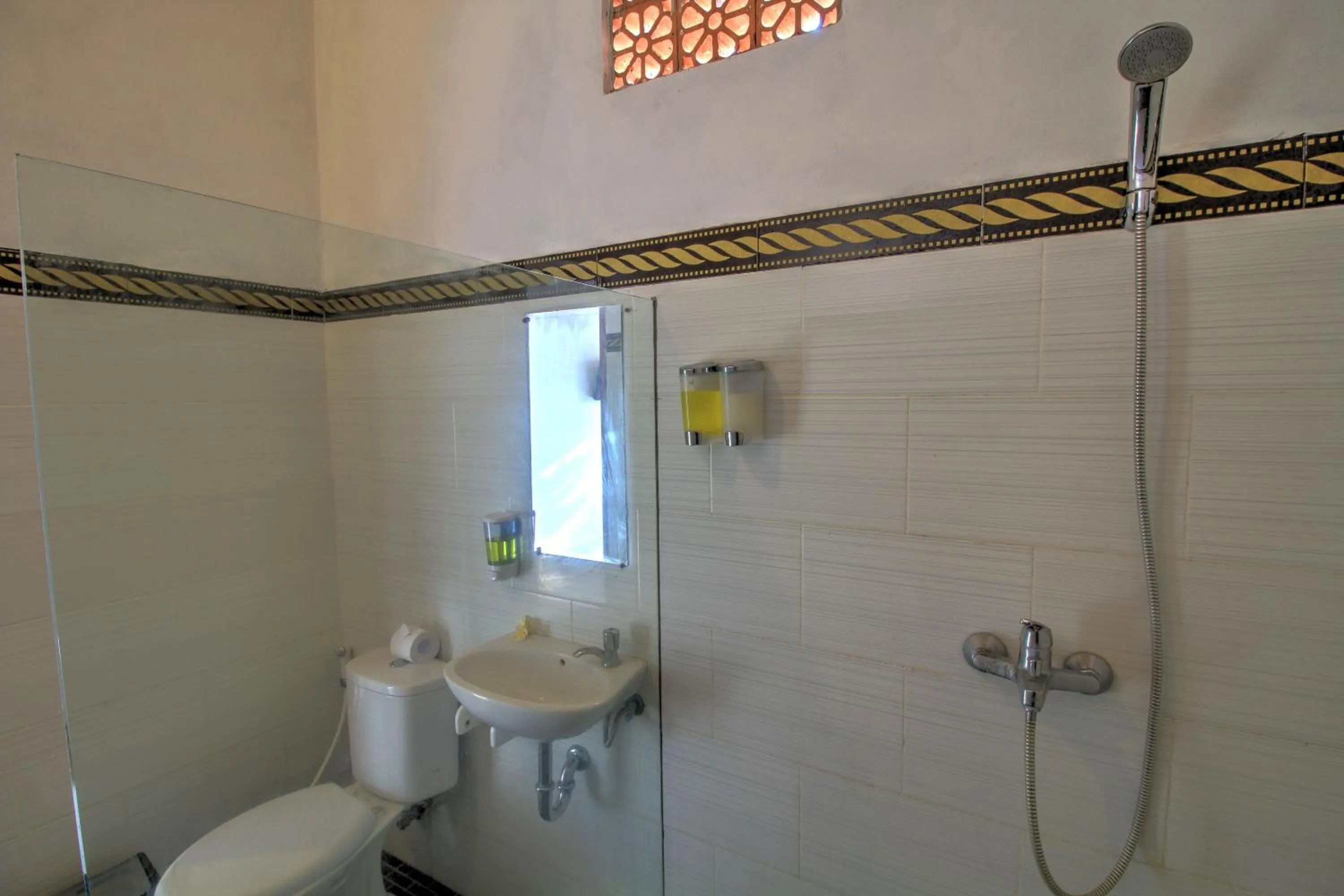 Shower in Saren Villa