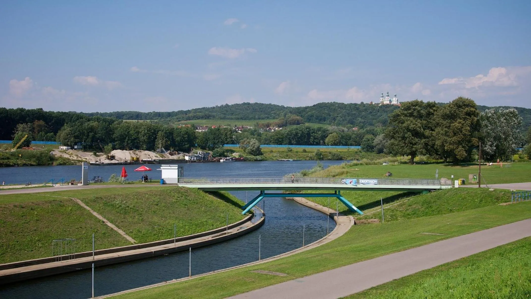 Area and facilities in Hotel Kolna - darmowy parking, basen w cenie