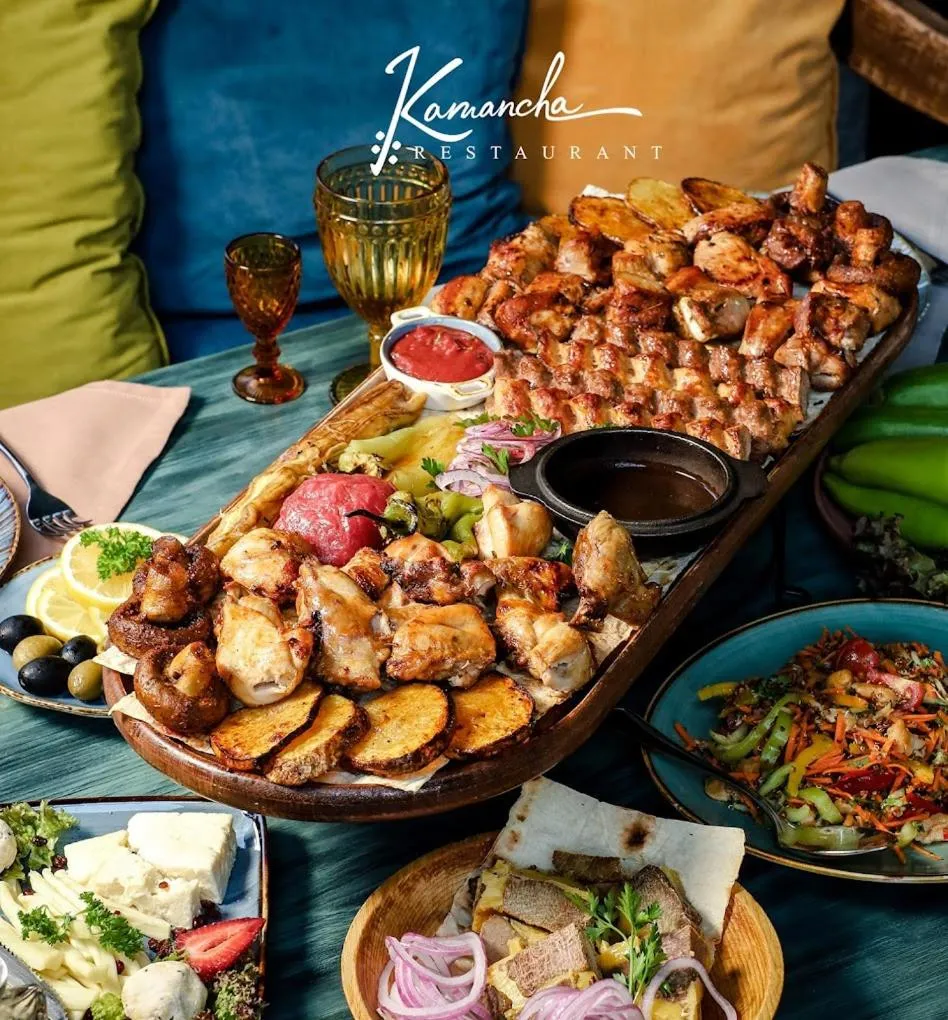 Restaurant/places to eat in Cozy studio in the center