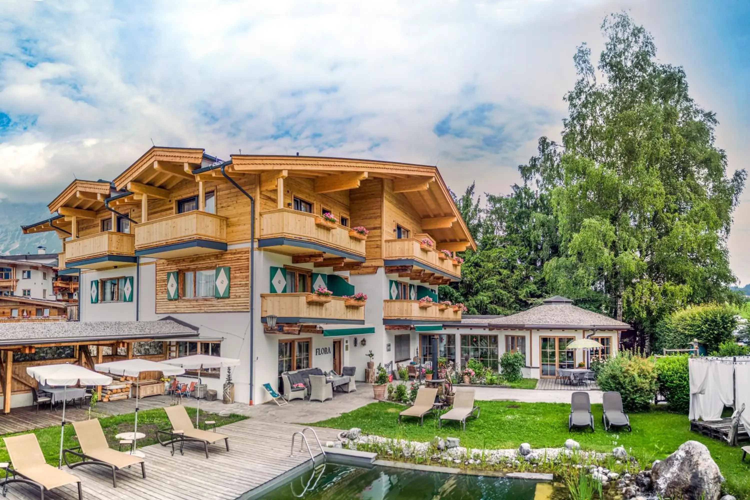 Flora - Das kleine Gartenhotel Flora - Das kleine Gartenhotel