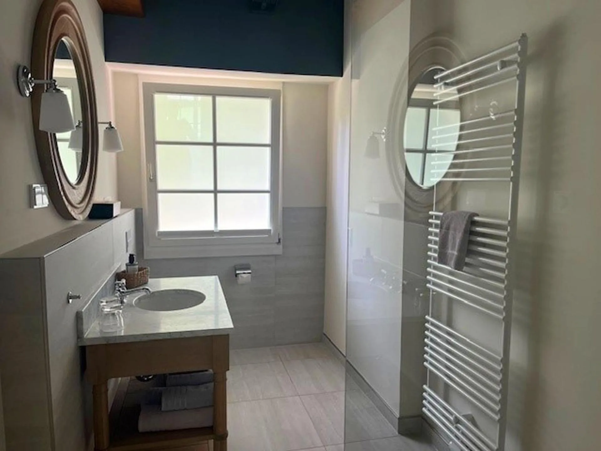 Bathroom in Hotel Waldhaus Prieros