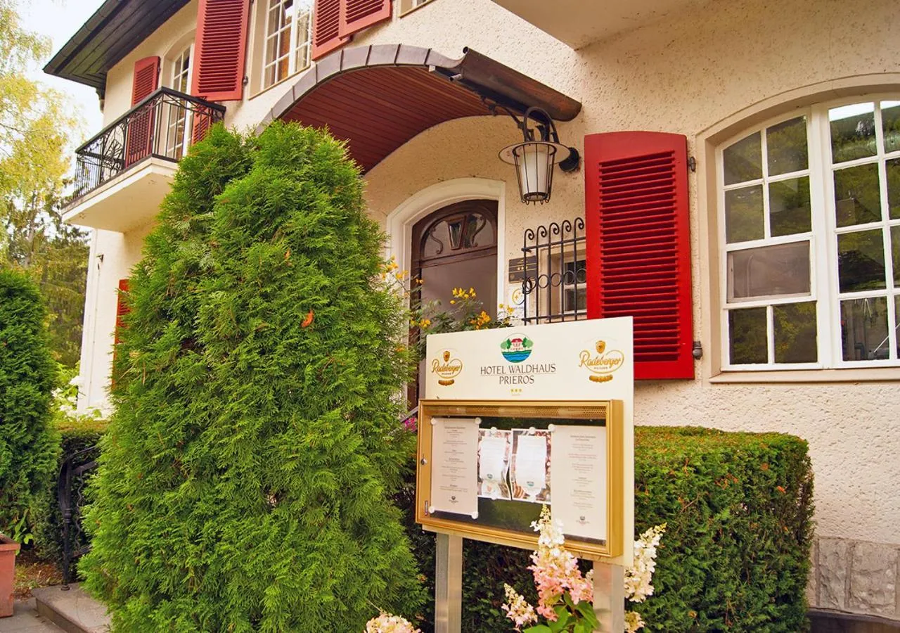 Property building in Hotel Waldhaus Prieros