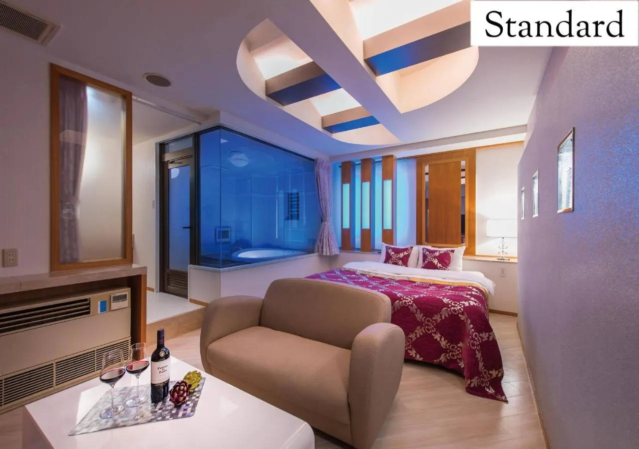 Bed in Hotel New York (Adult Only)