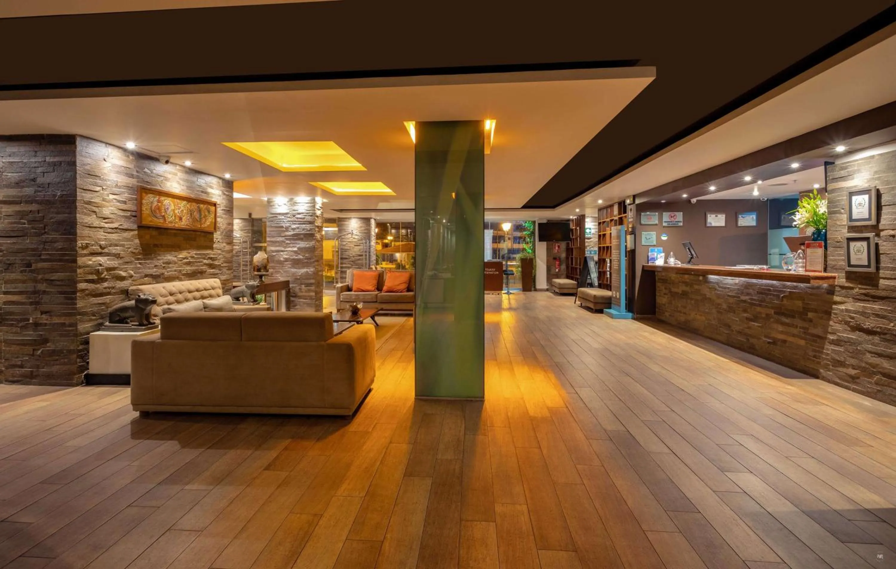 Lobby or reception in Sonesta Hotel Cusco