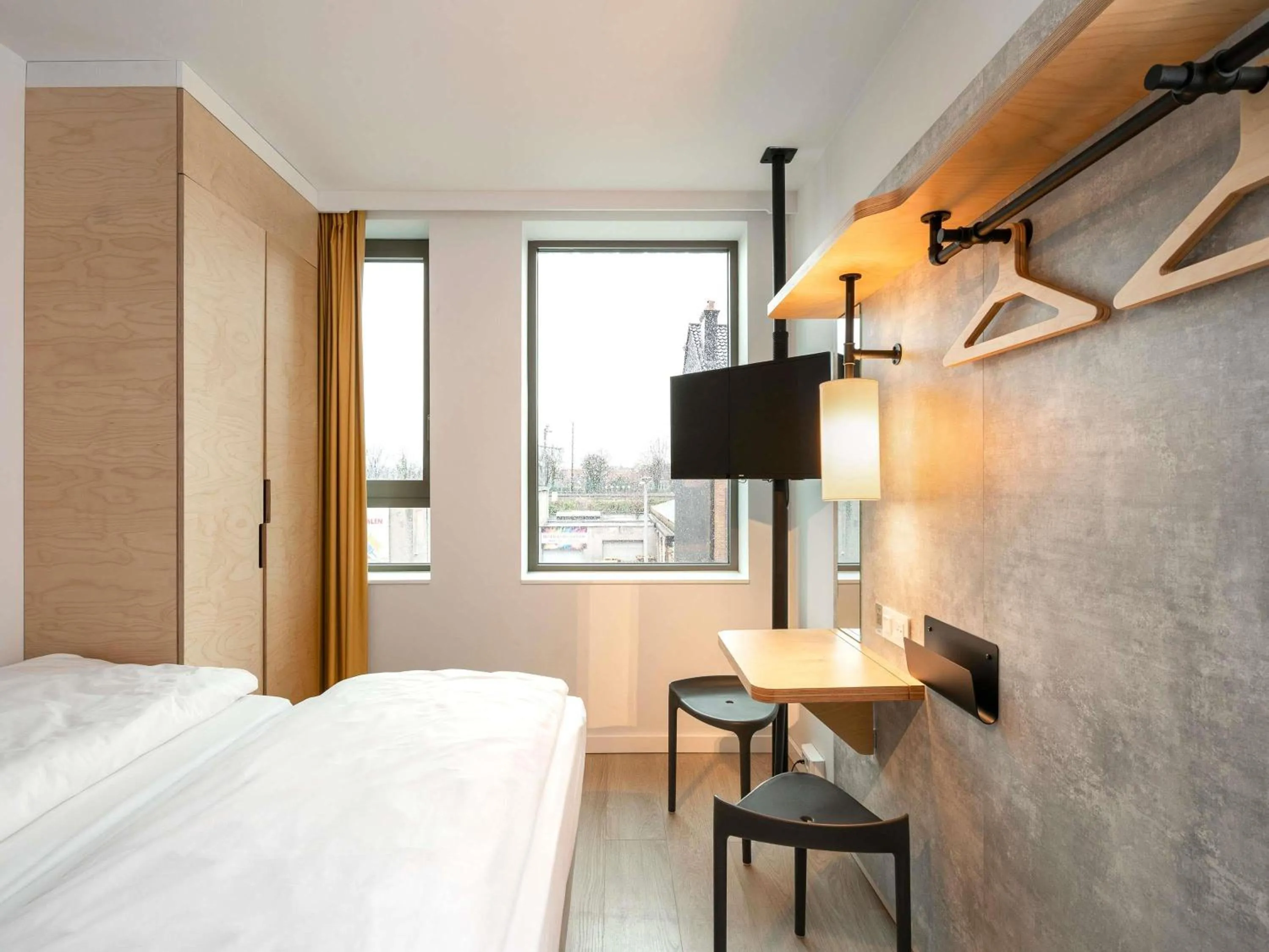 Bedroom, Bed in ibis budget Gent Centrum Dampoort