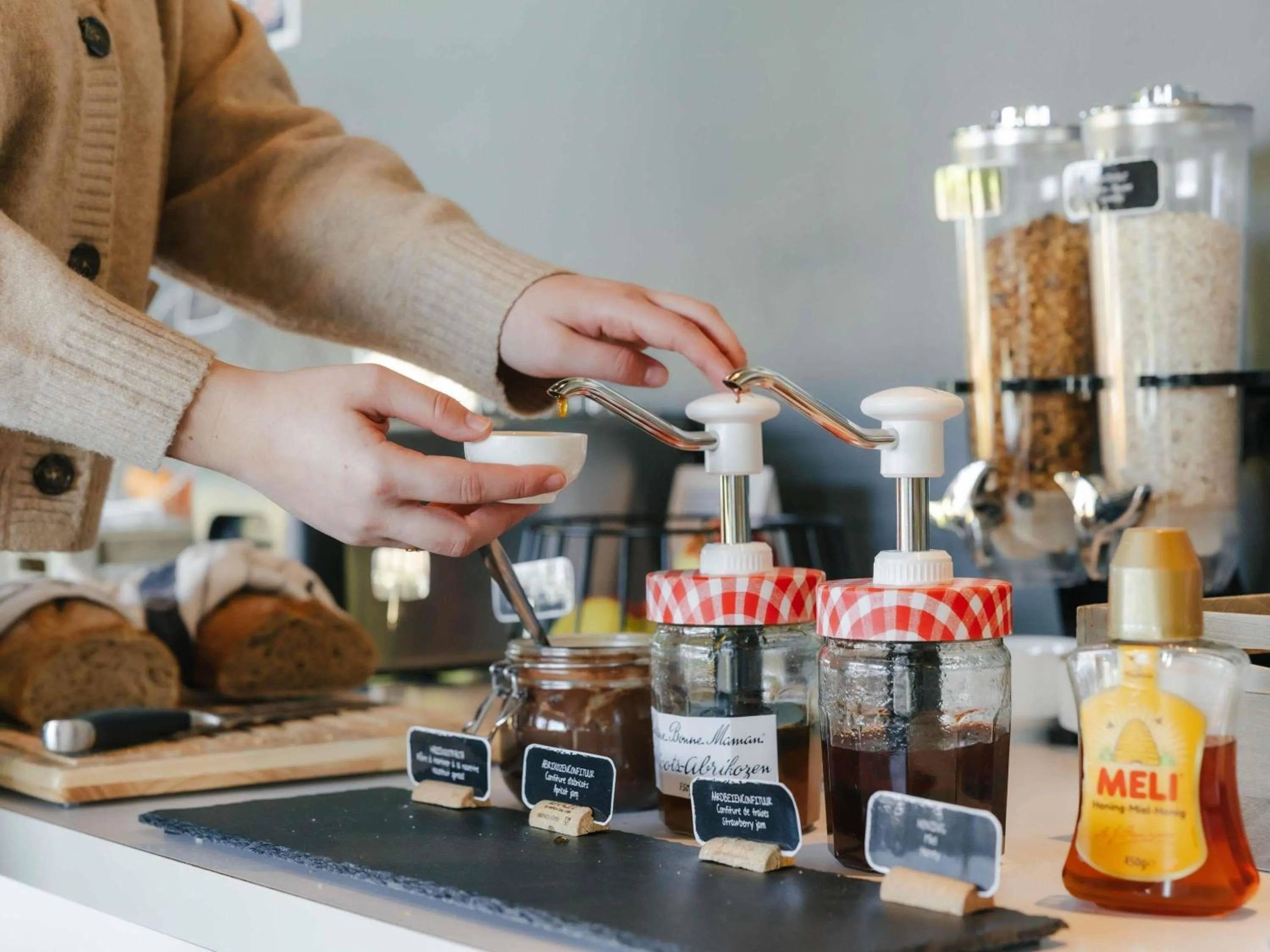 Breakfast in ibis budget Brugge Jabbeke