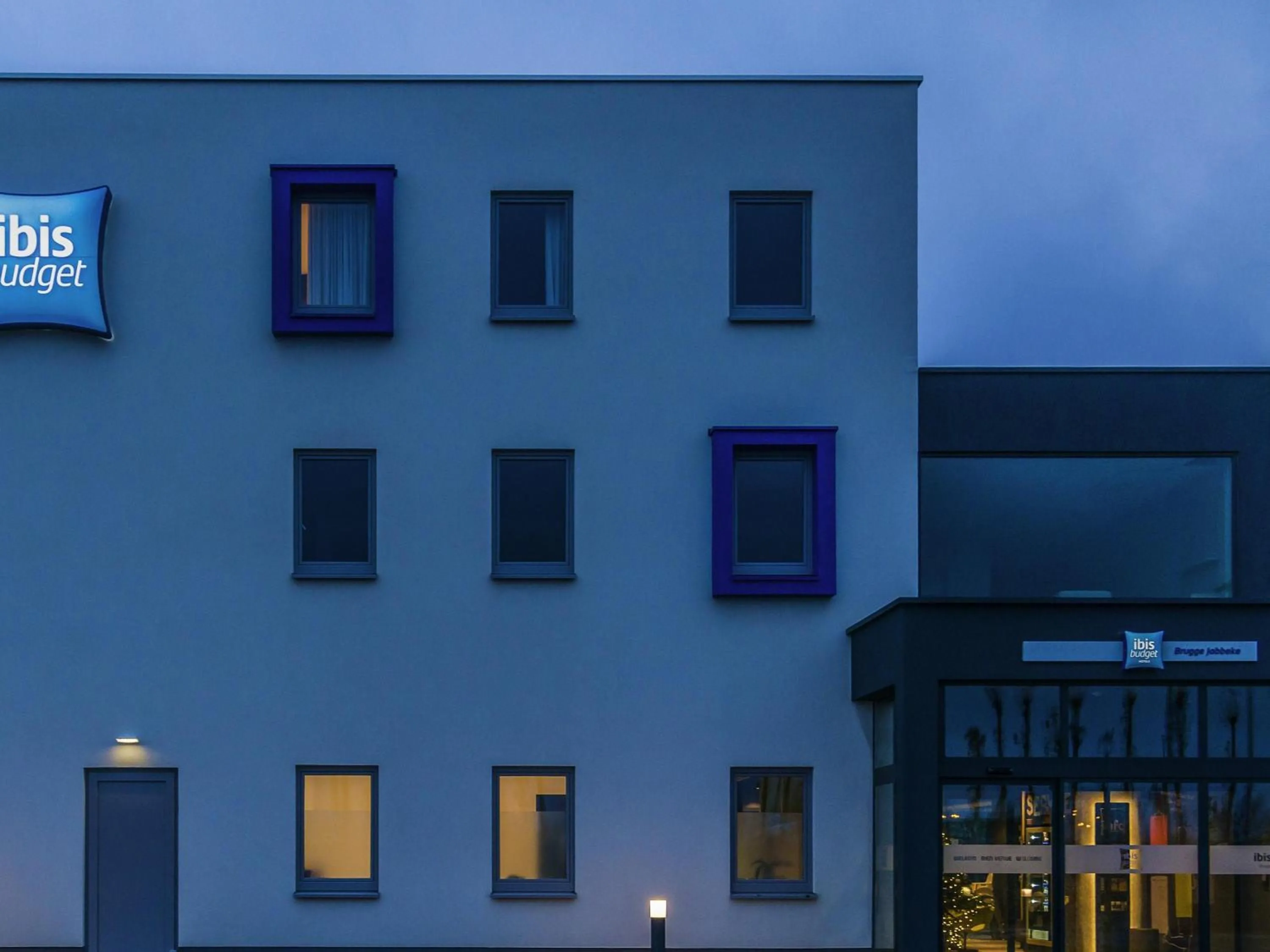 Property building in ibis budget Brugge Jabbeke