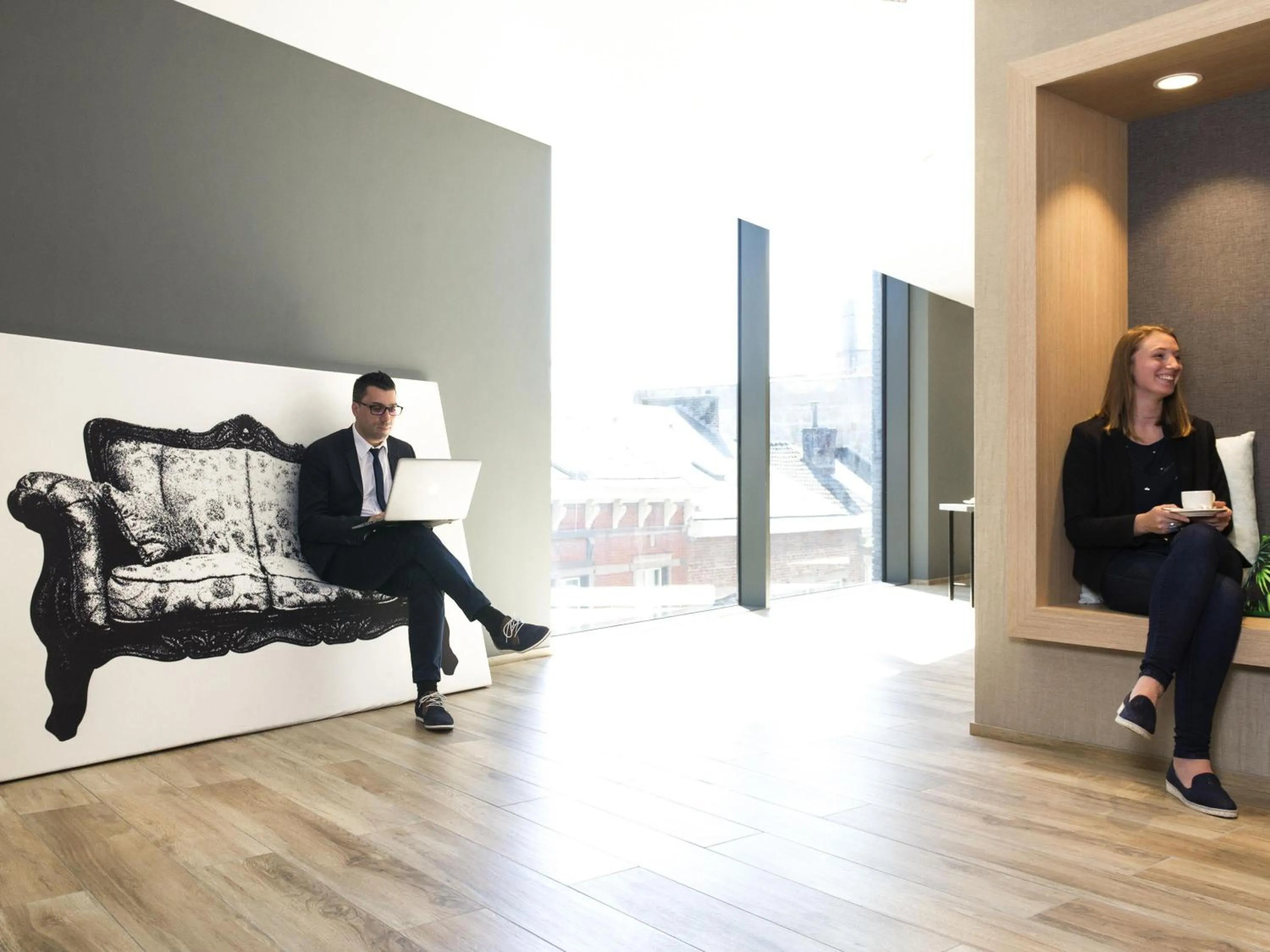 Property building in Novotel Charleroi Centre