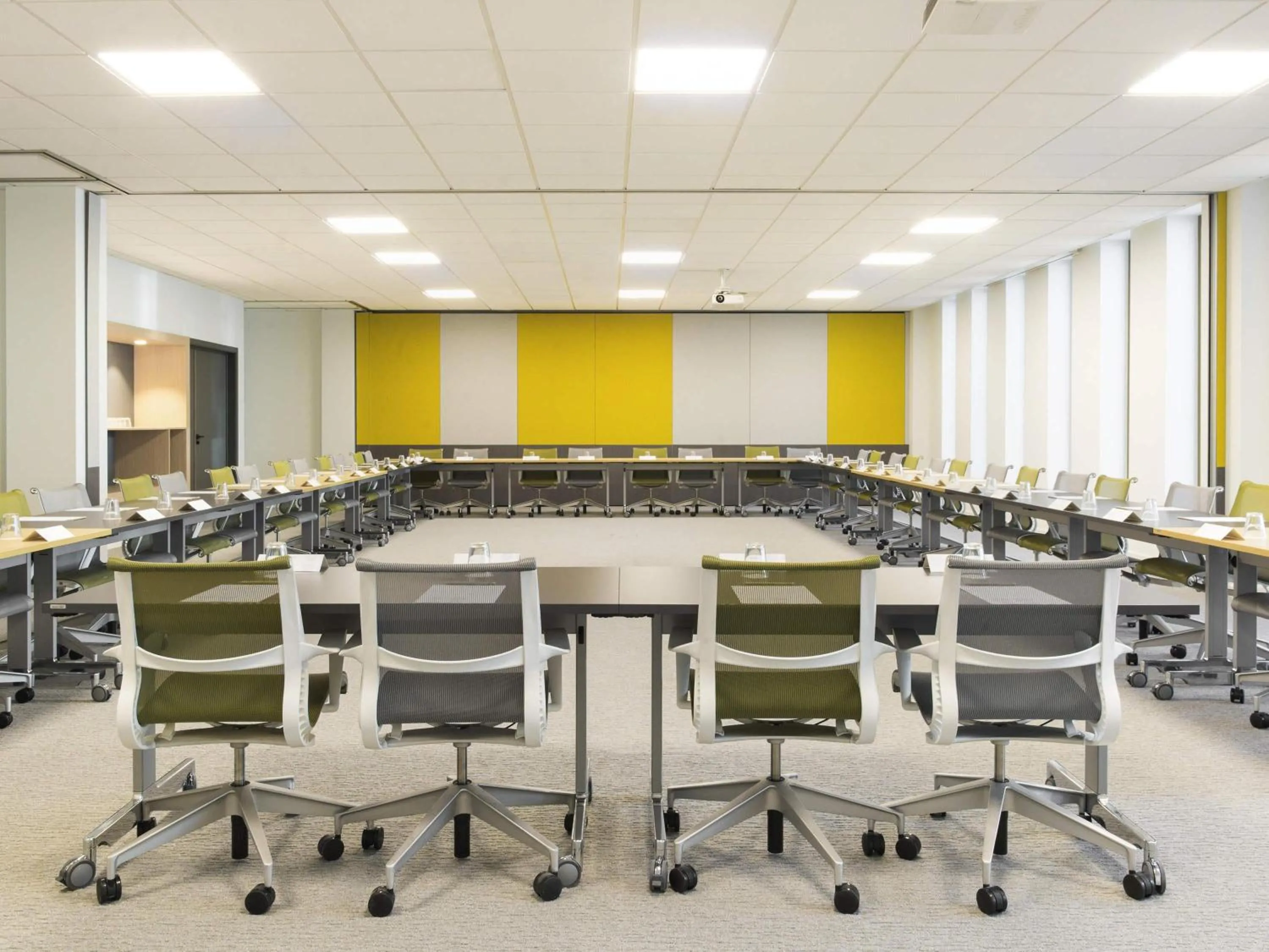 Meeting/conference room in Novotel Charleroi Centre