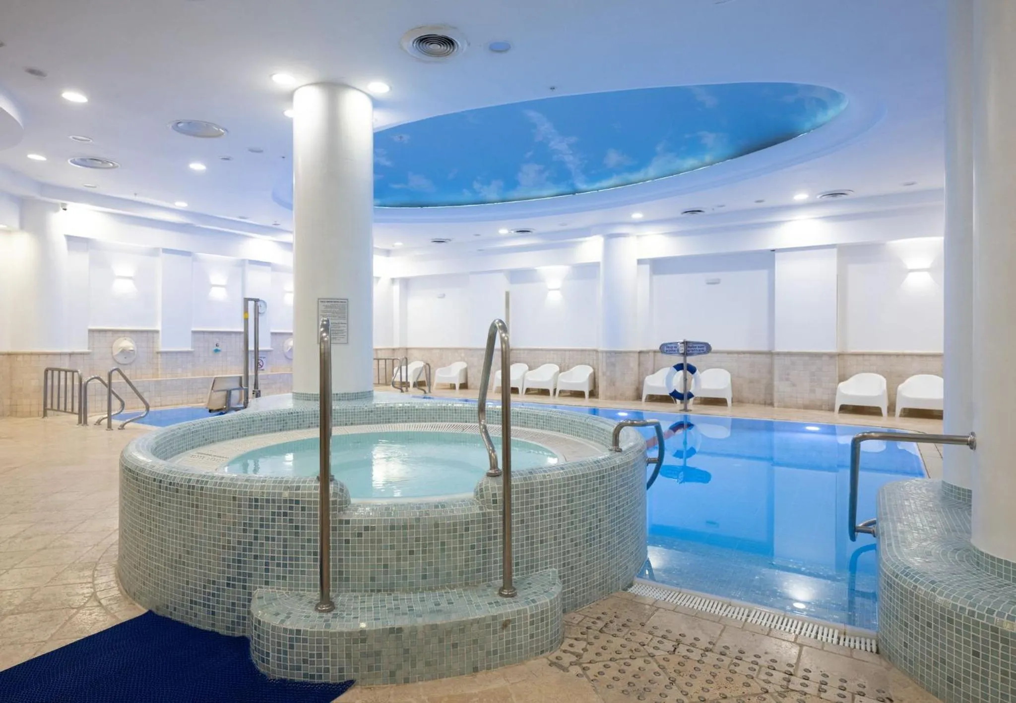 Swimming pool in Crowne Plaza Haifa by IHG