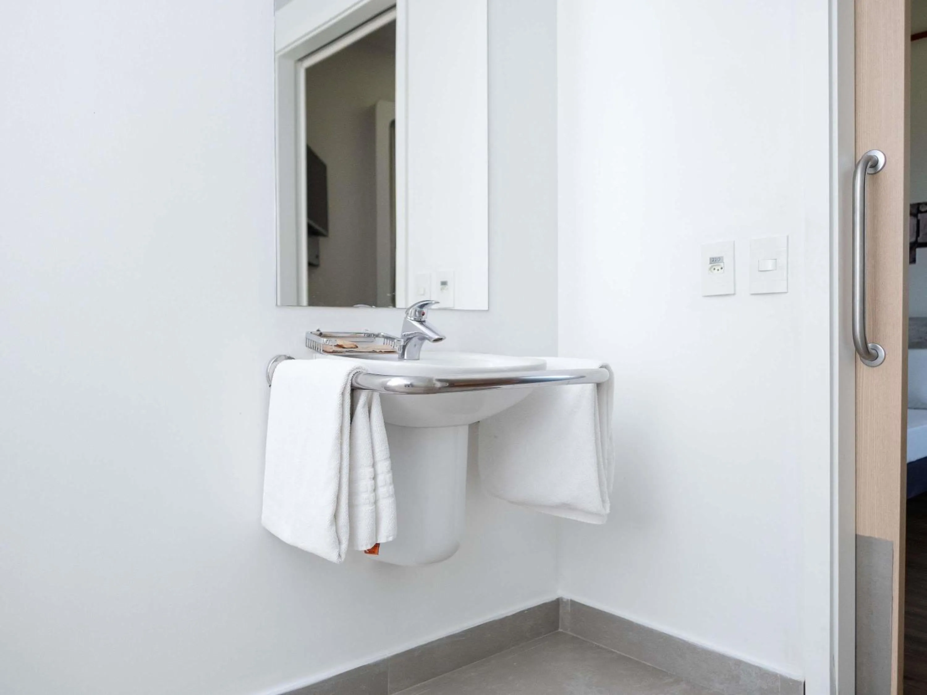 Bedroom in ibis budget Sorocaba