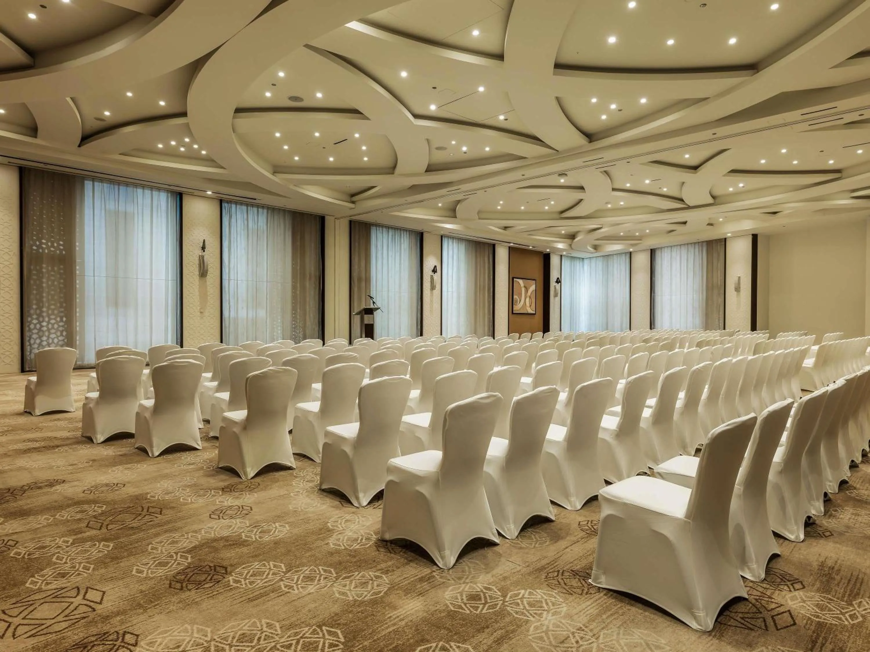 Meeting/conference room in Alwadi Hotel Doha - MGallery Collection