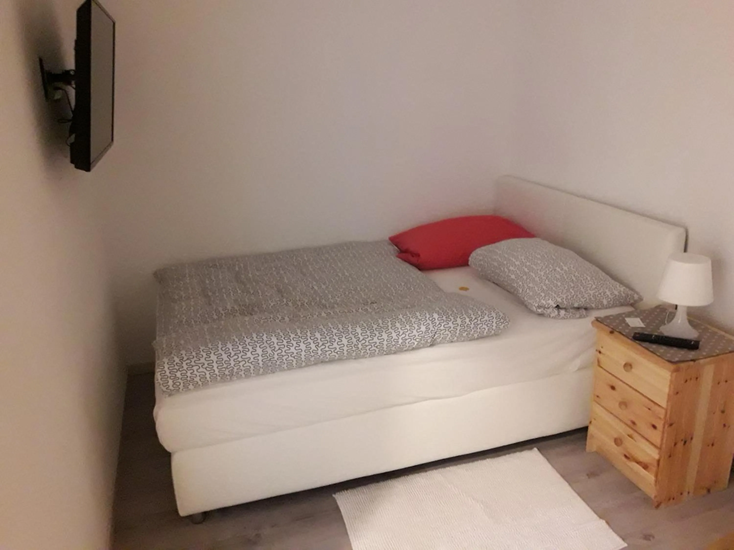 Bed in Landhotel Alte Mühle