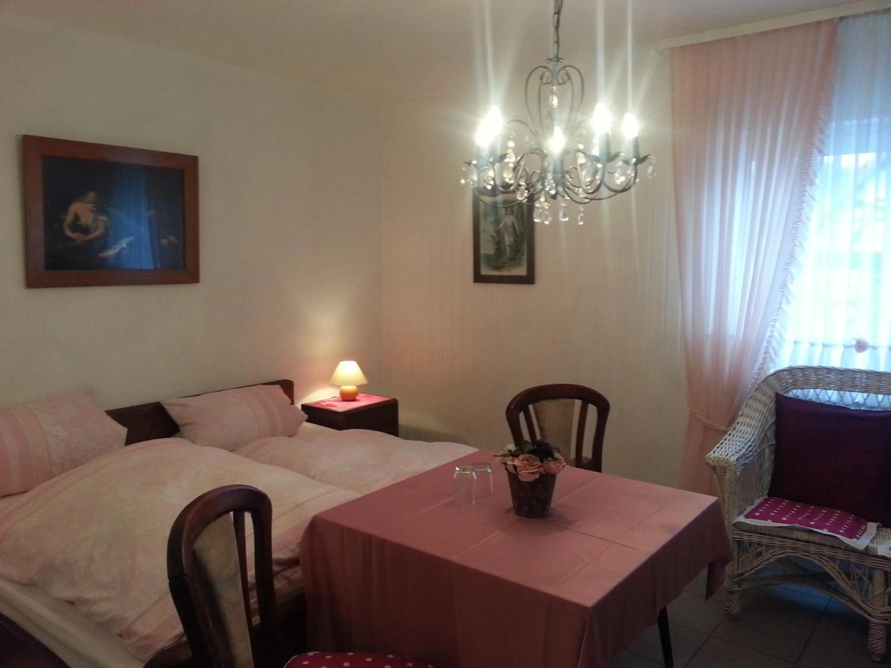 Bed in Landhotel Alte Mühle