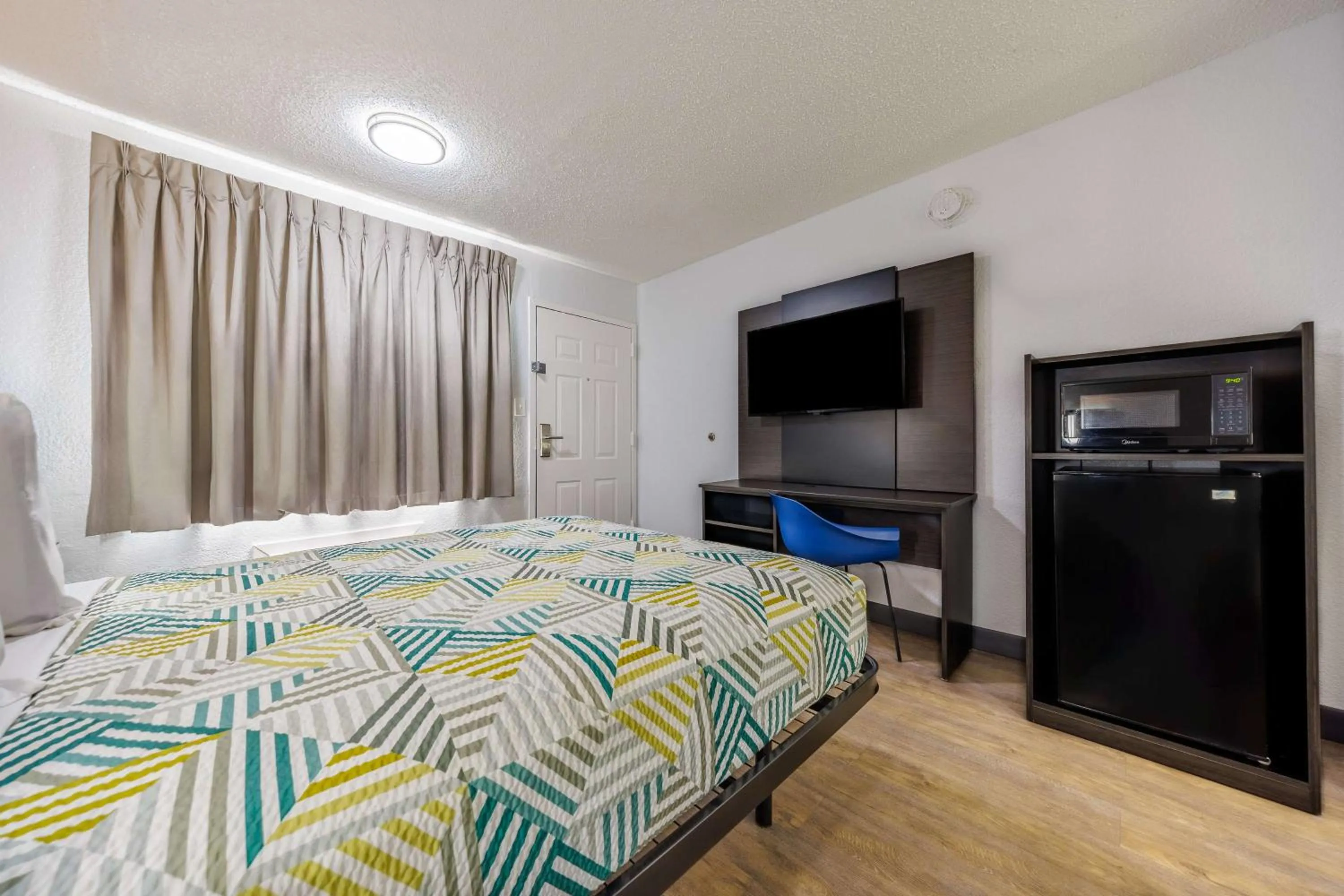 Bedroom, Bed in Motel 6 Fort Worth, TX East