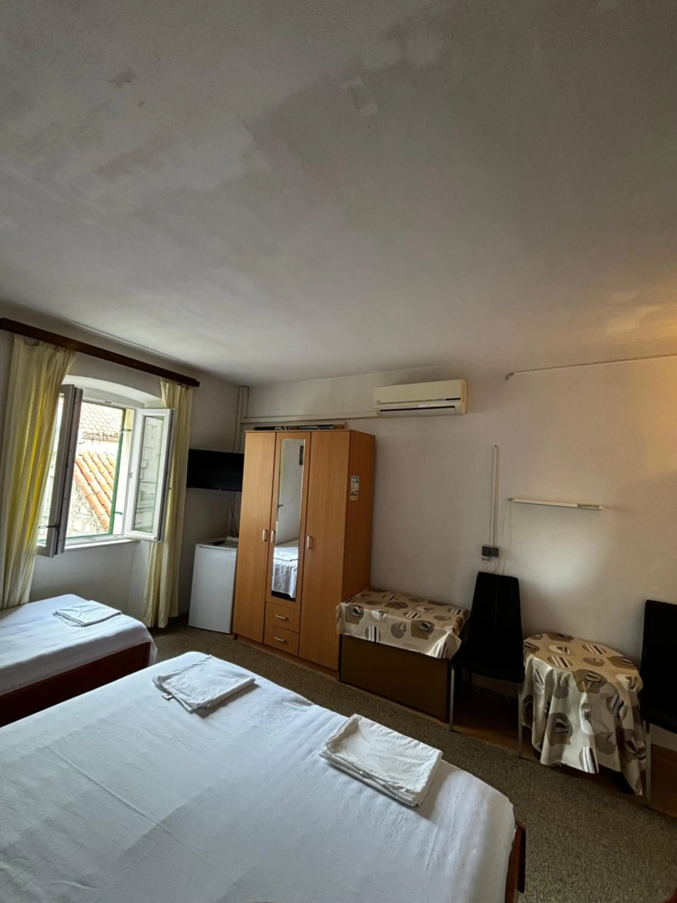 Bed in Accommodation Old Town Vitaic