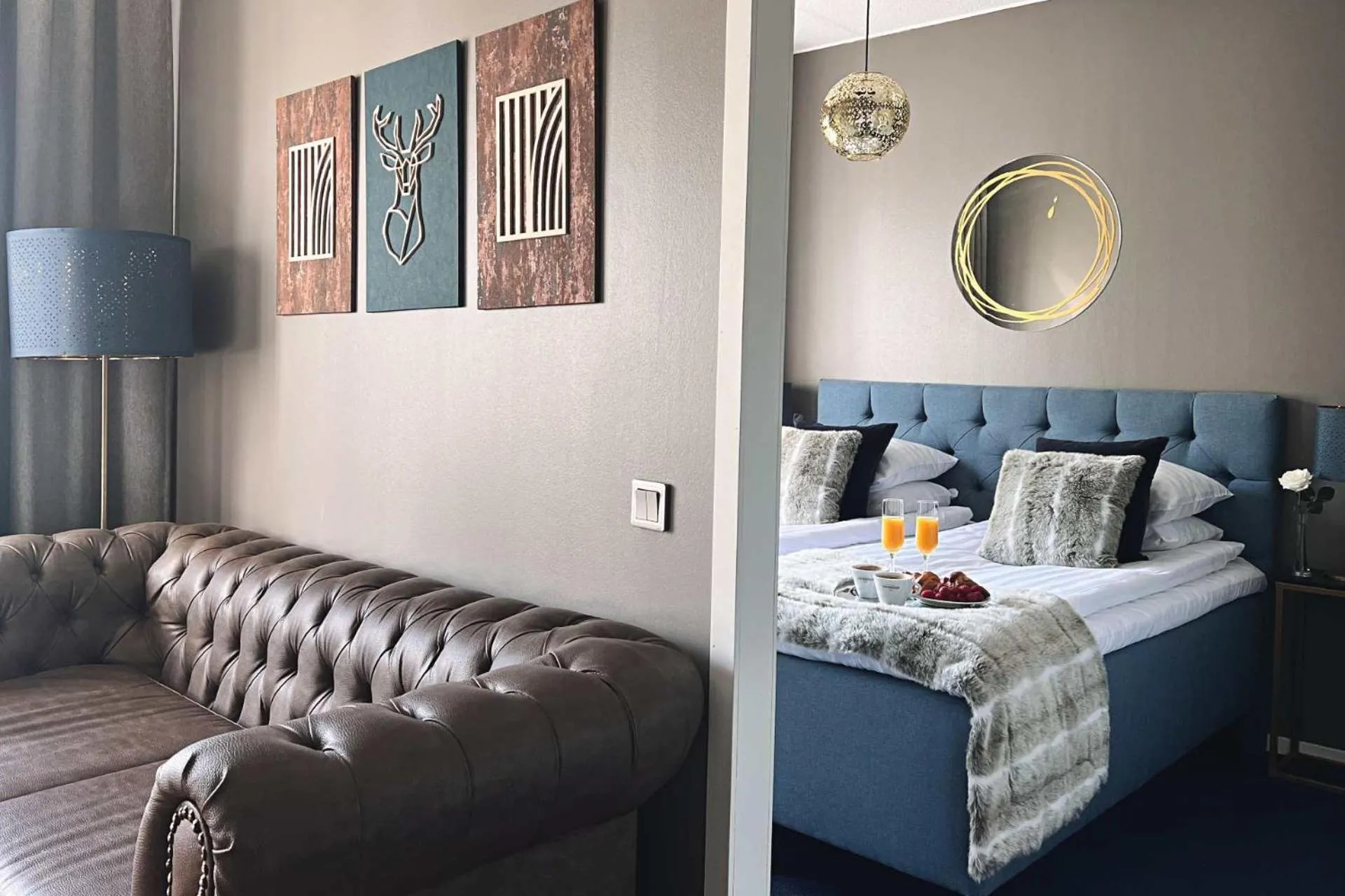 Hotel Golden Circle Suites