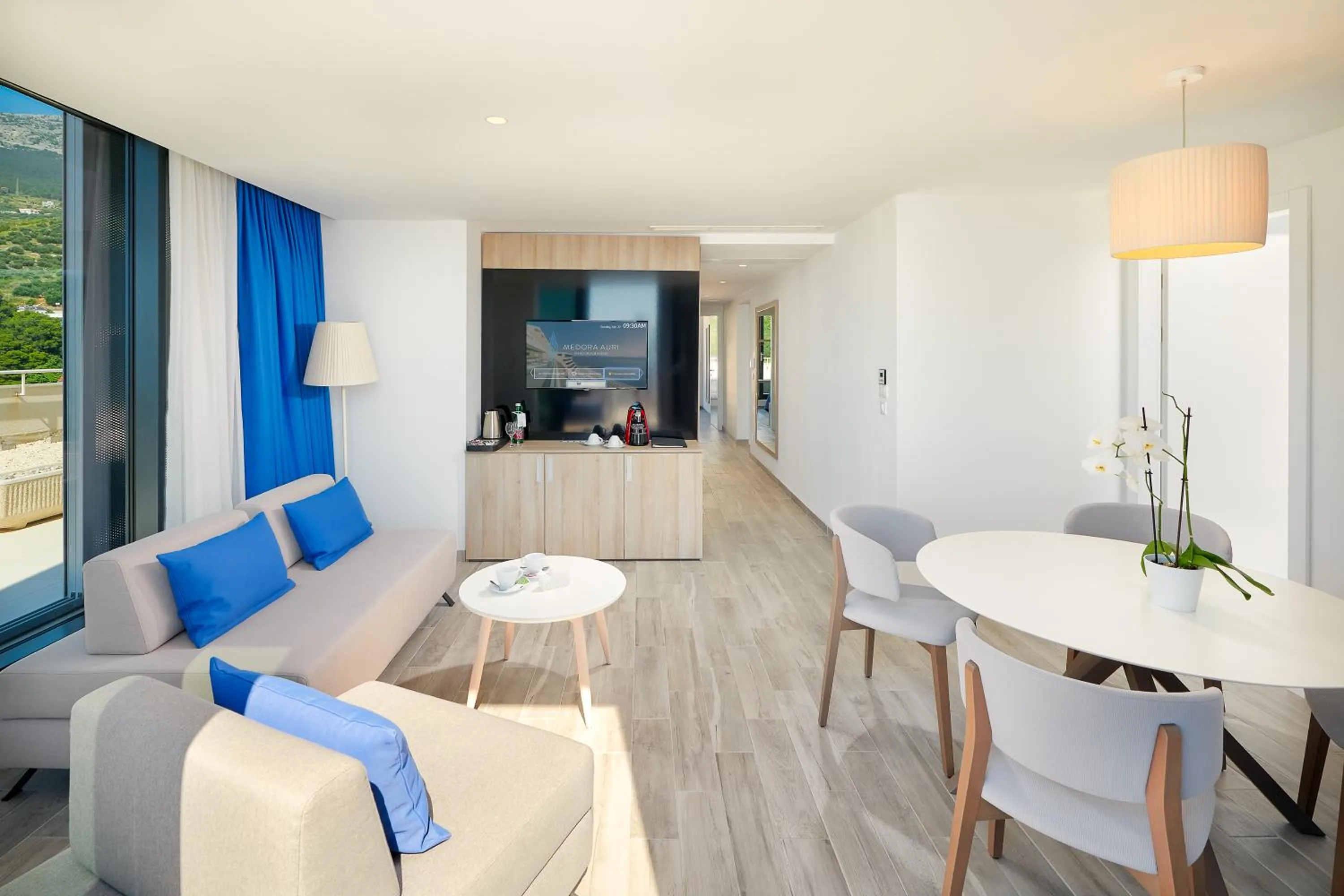 Living room in Medora Auri Family Beach Resort