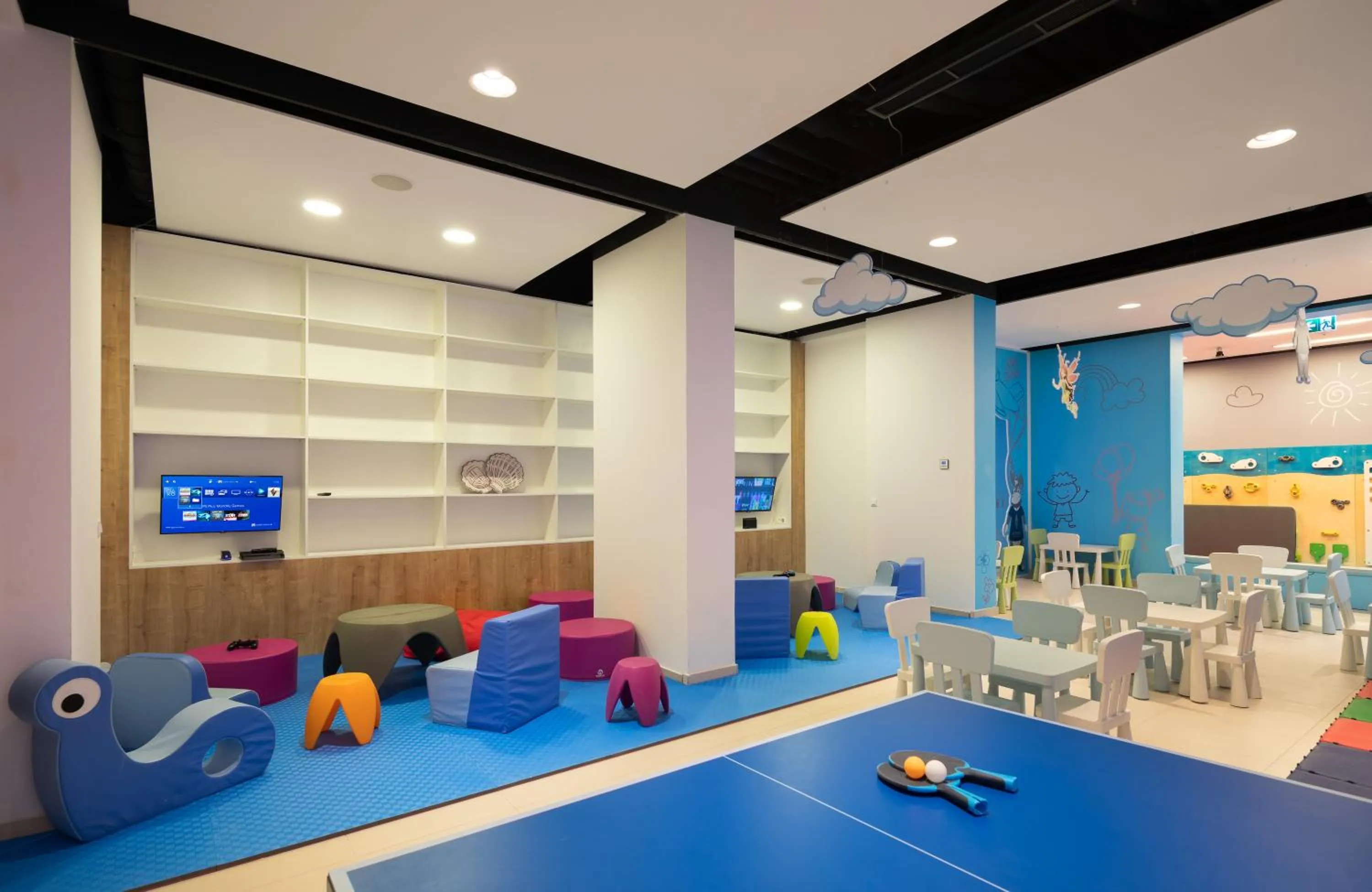 Kids's club in Medora Auri Family Beach Resort