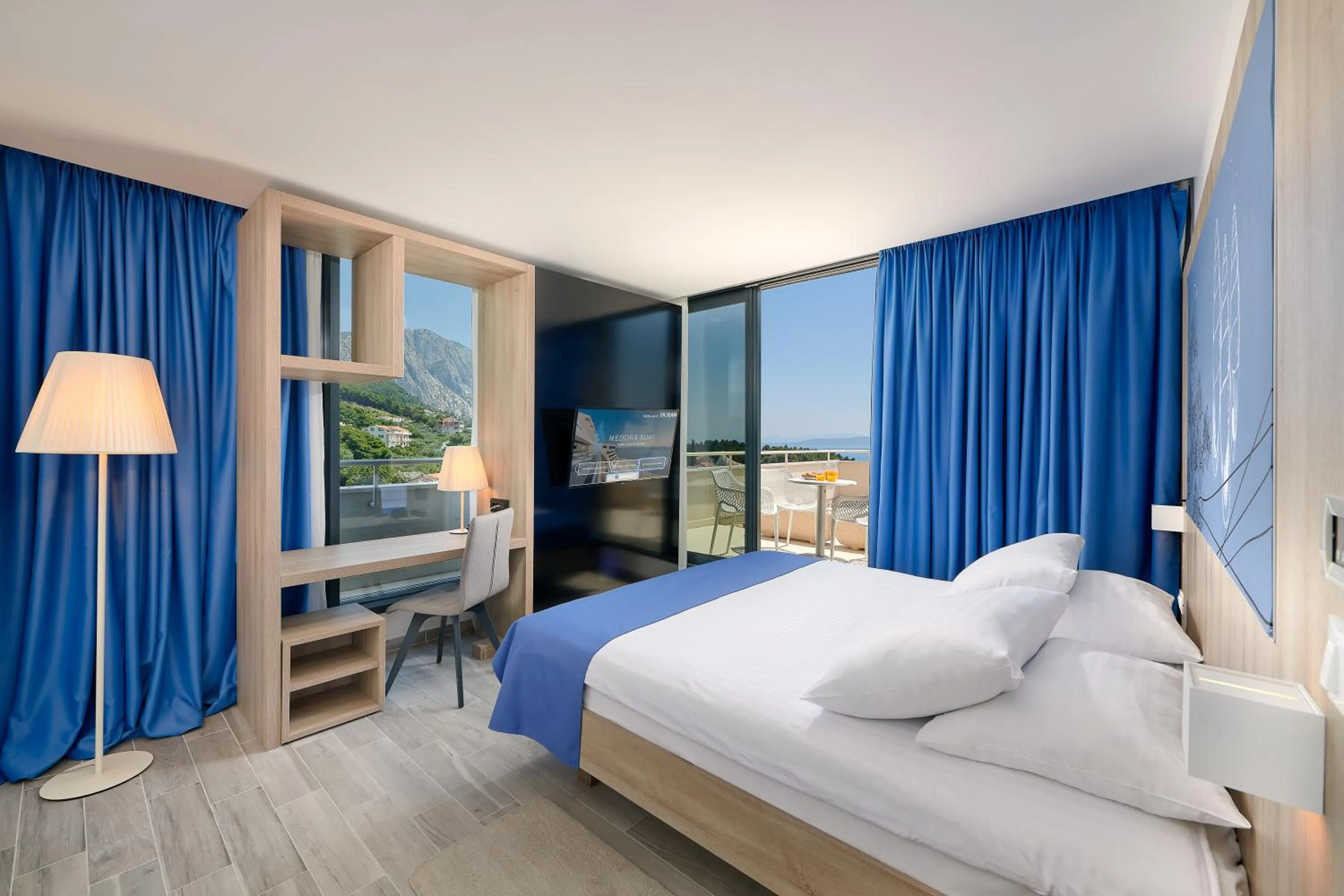 Bedroom, Bed in Medora Auri Family Beach Resort