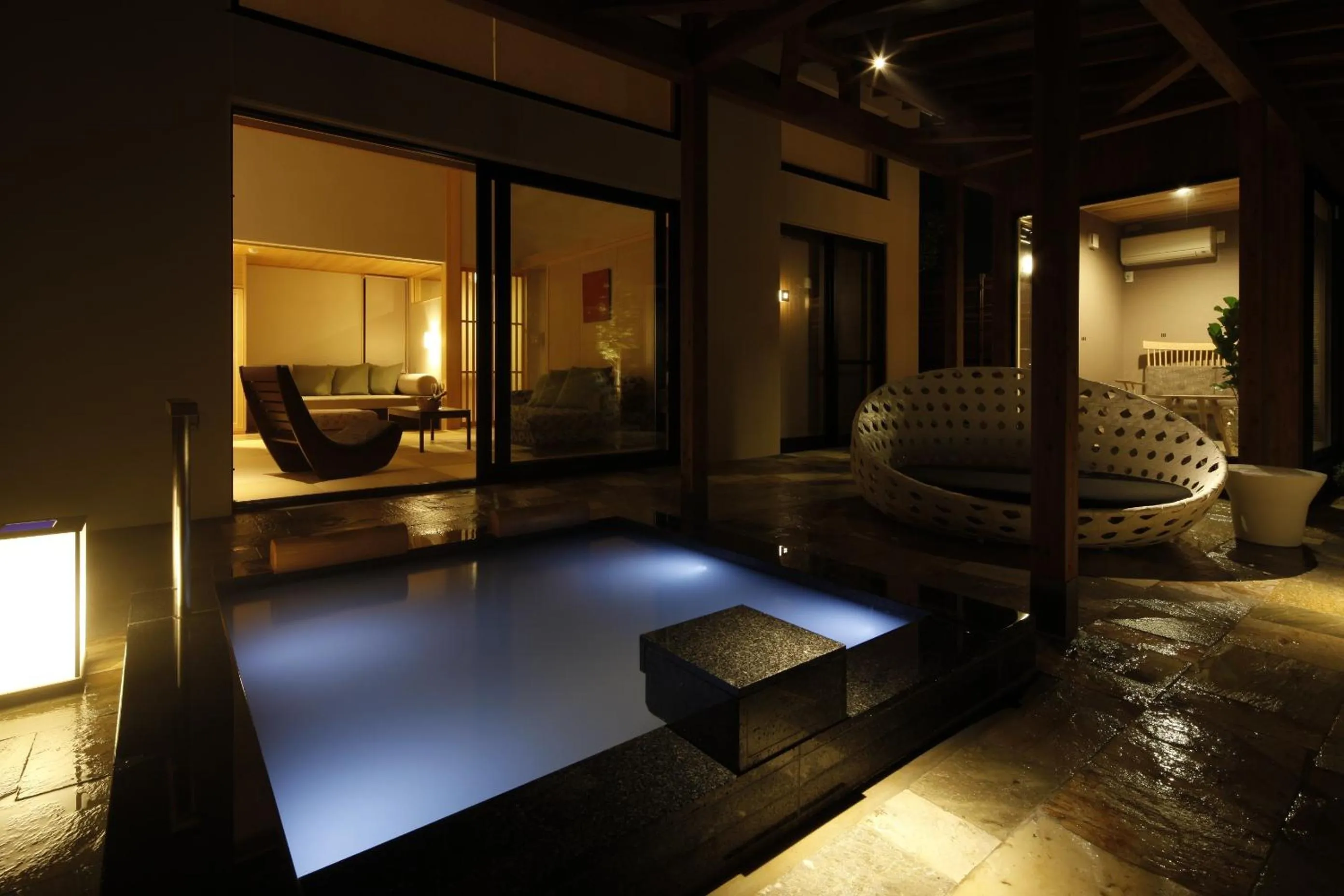 Bathroom in Teisho Basaratei