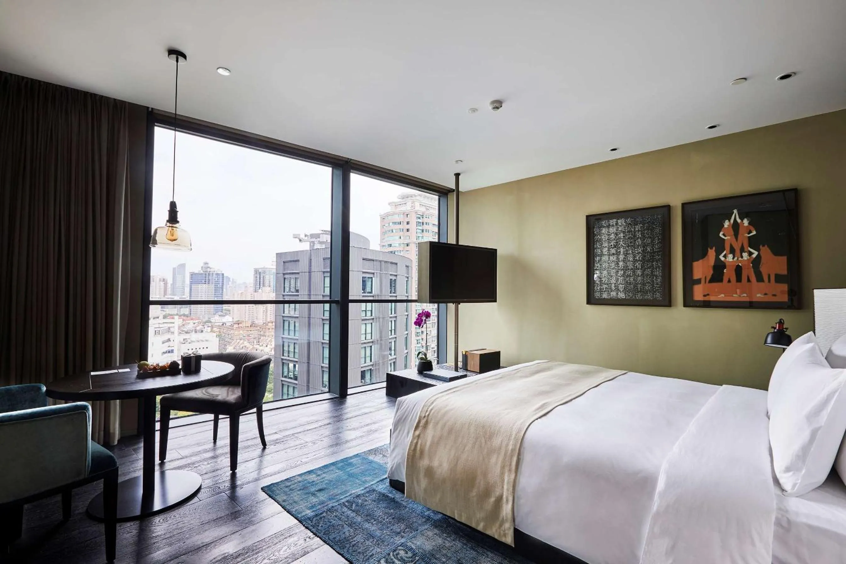 Photo of the whole room, Bed in Upper House Shanghai - Former The Middle House