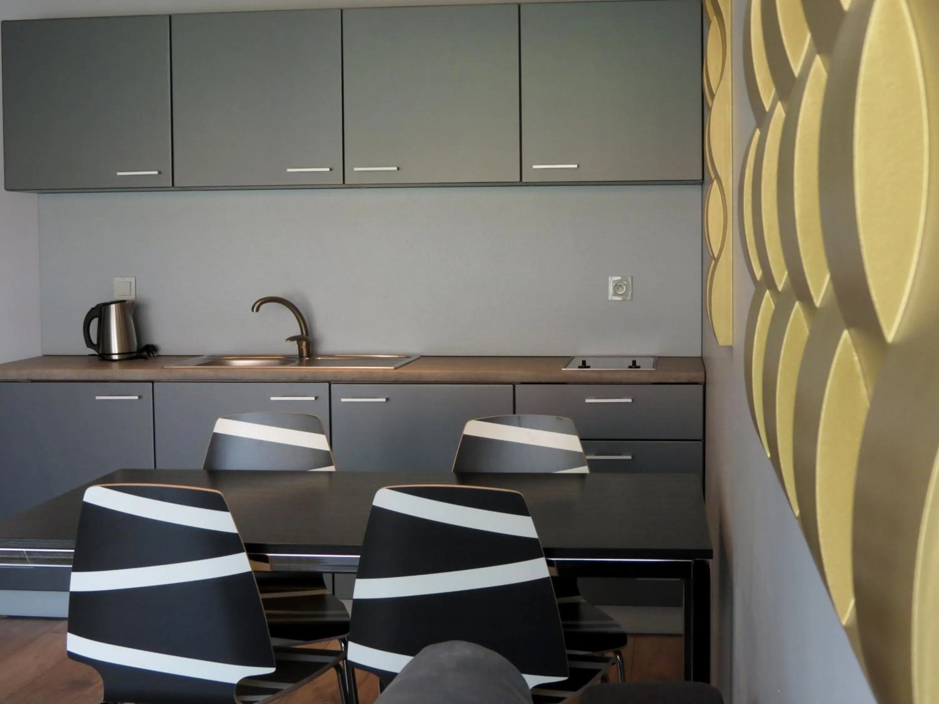 Kitchen or kitchenette in Apartamenty Baltic Inn