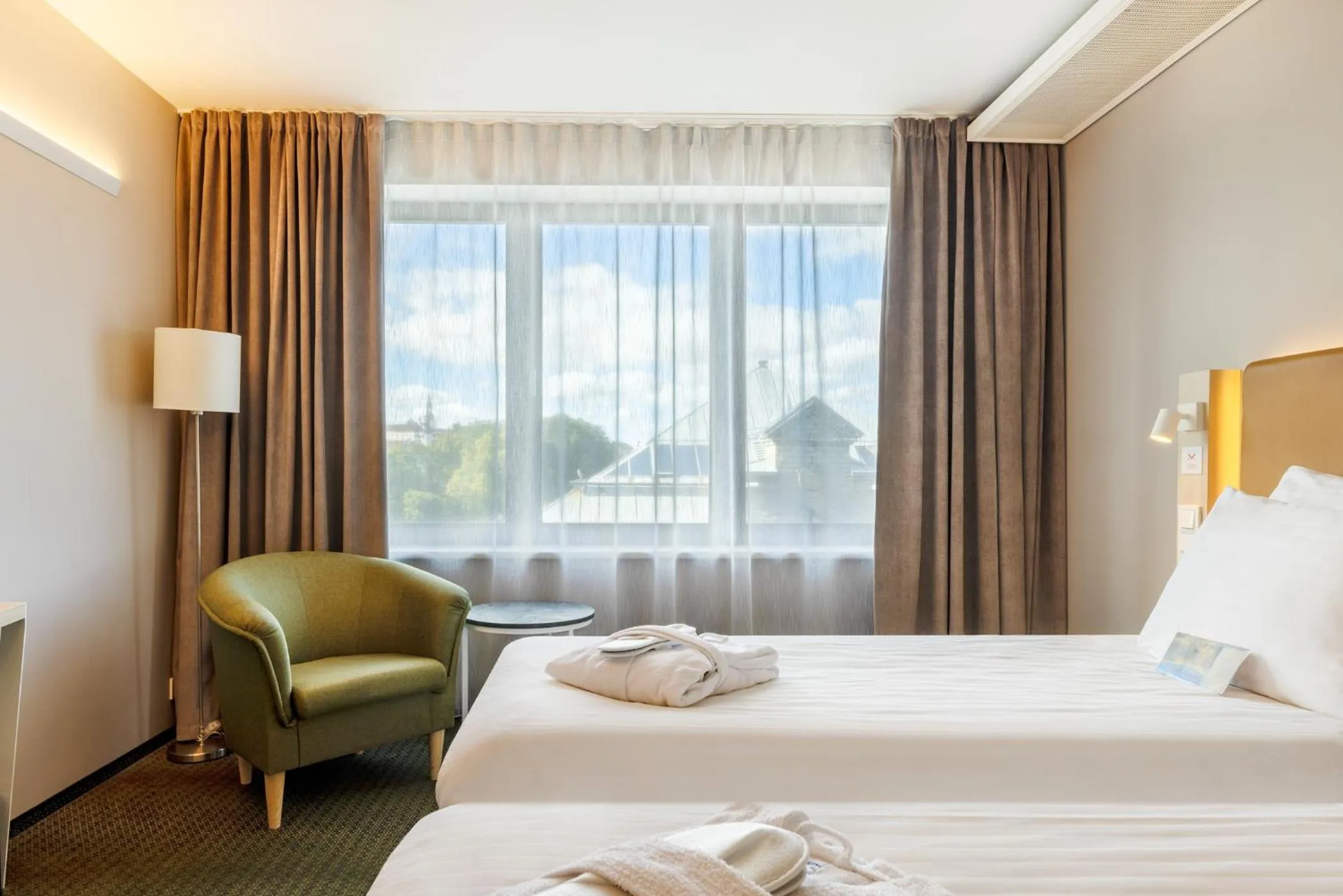 Photo of the whole room, Bed in Metropol Spa Hotel