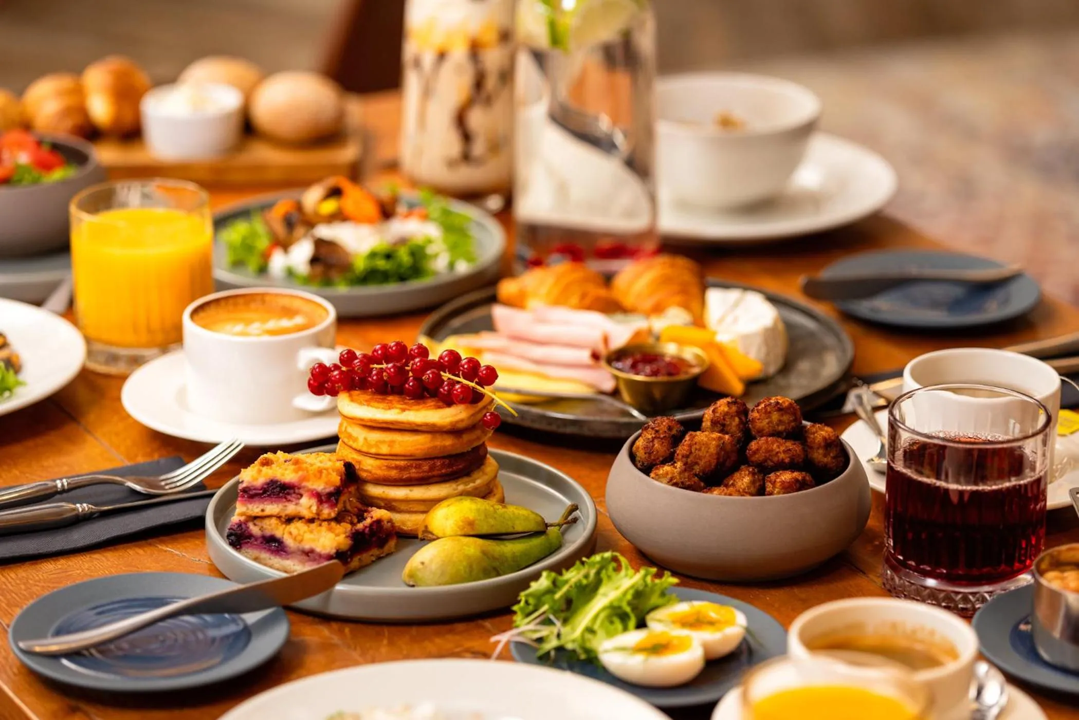 Breakfast in Metropol Spa Hotel