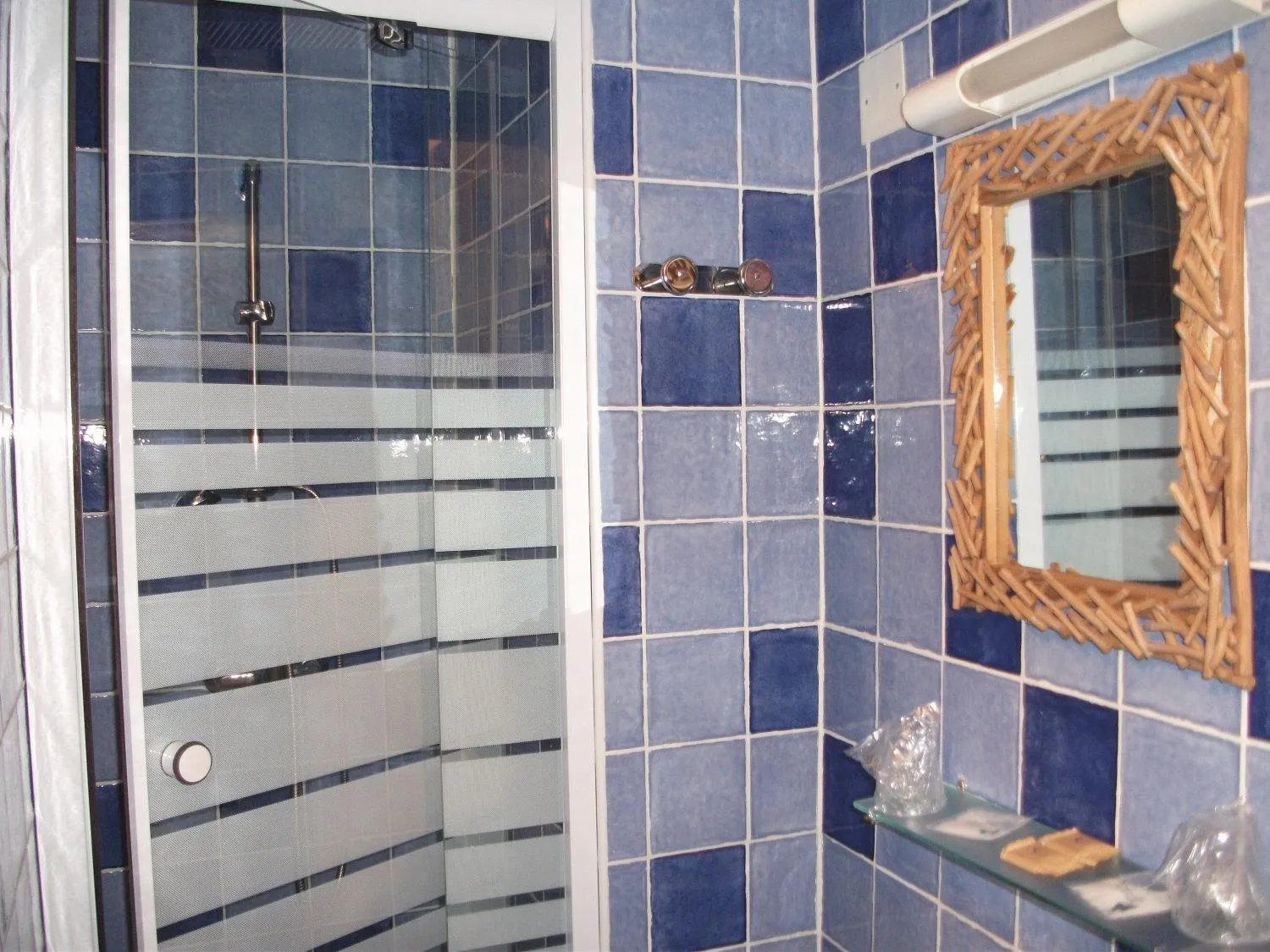 Bathroom in Hotel François 1Er