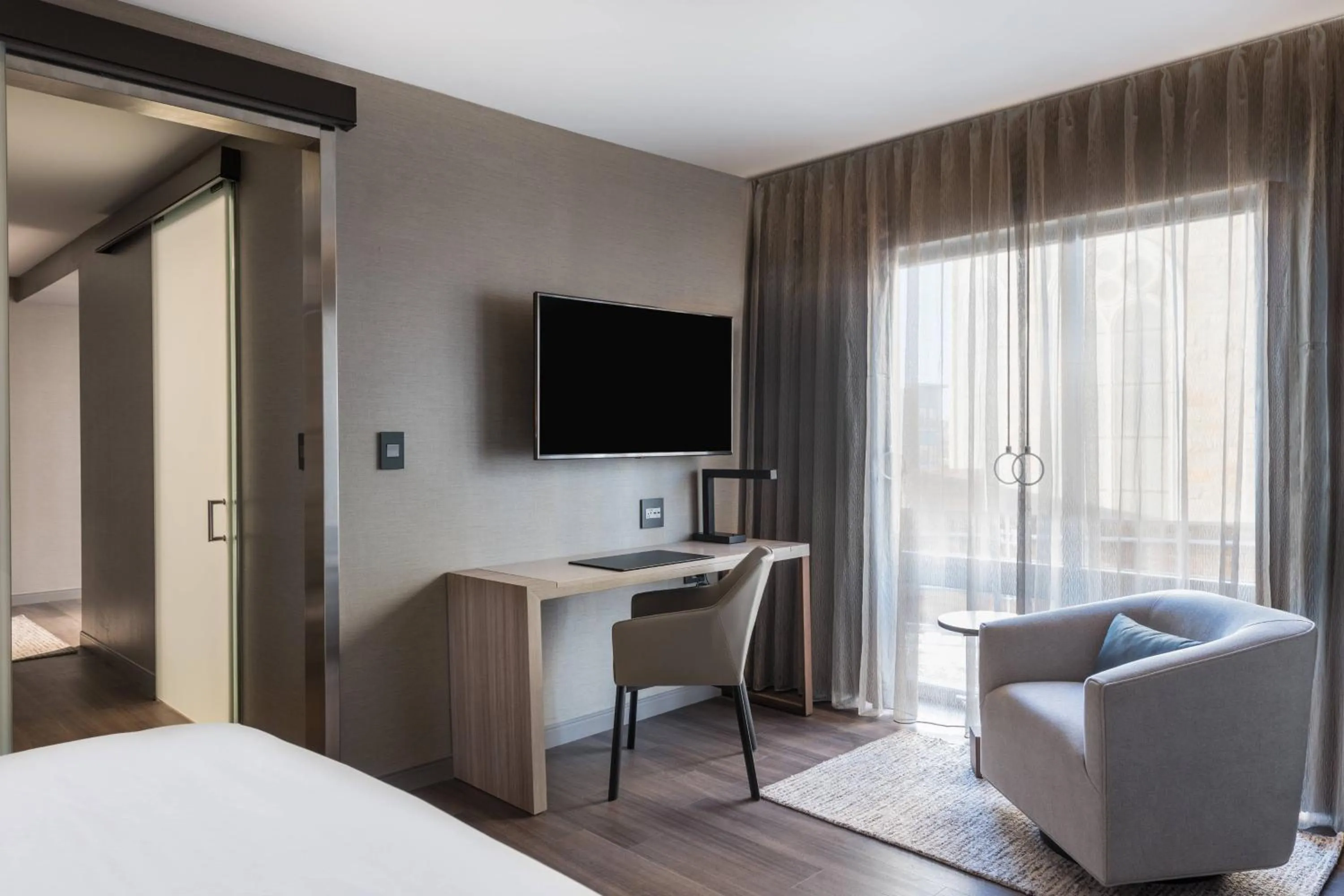 Bedroom, Bed in AC Hotel by Marriott Worcester