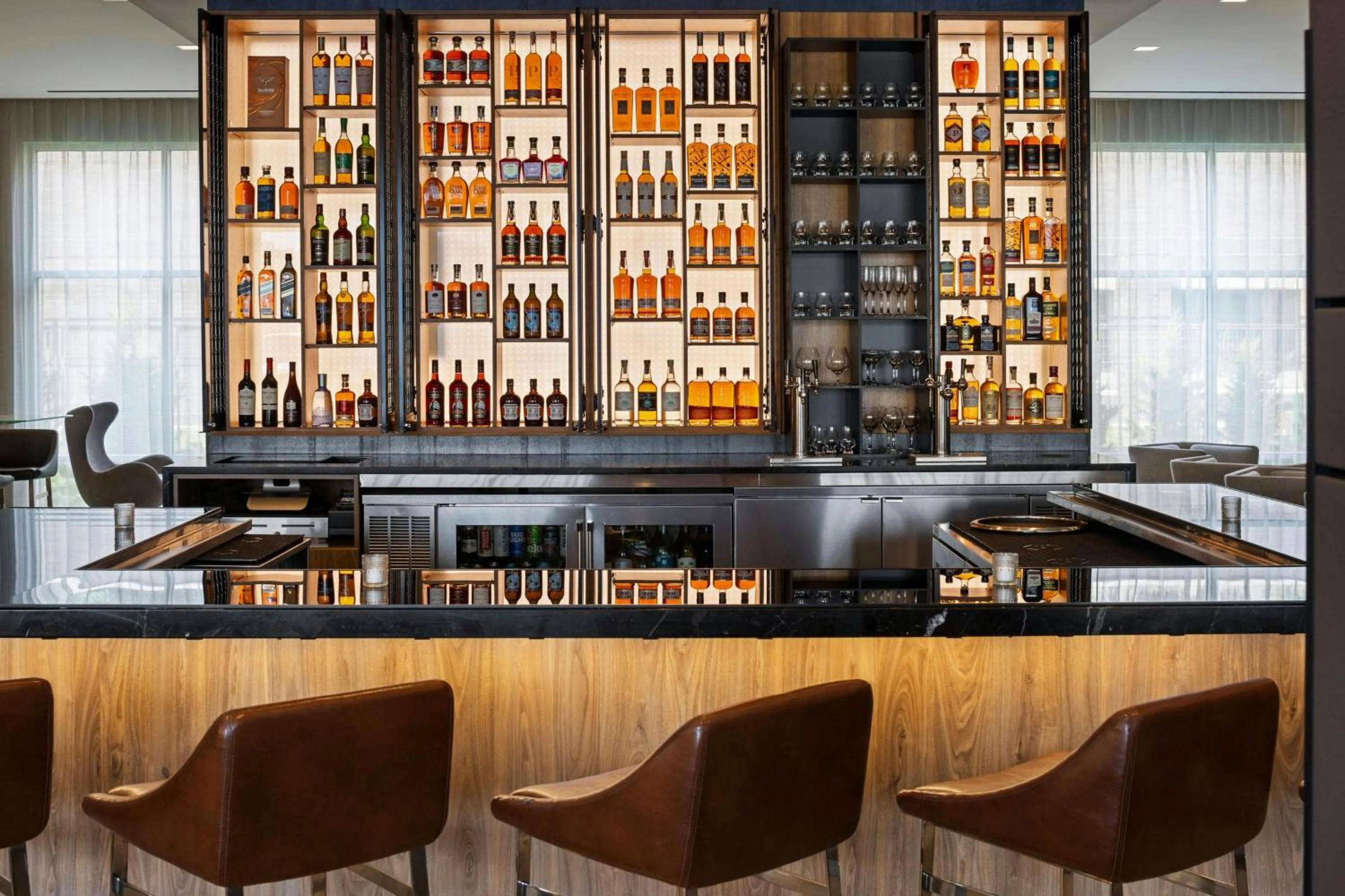 Lounge or bar in AC Hotel by Marriott Minneapolis West End