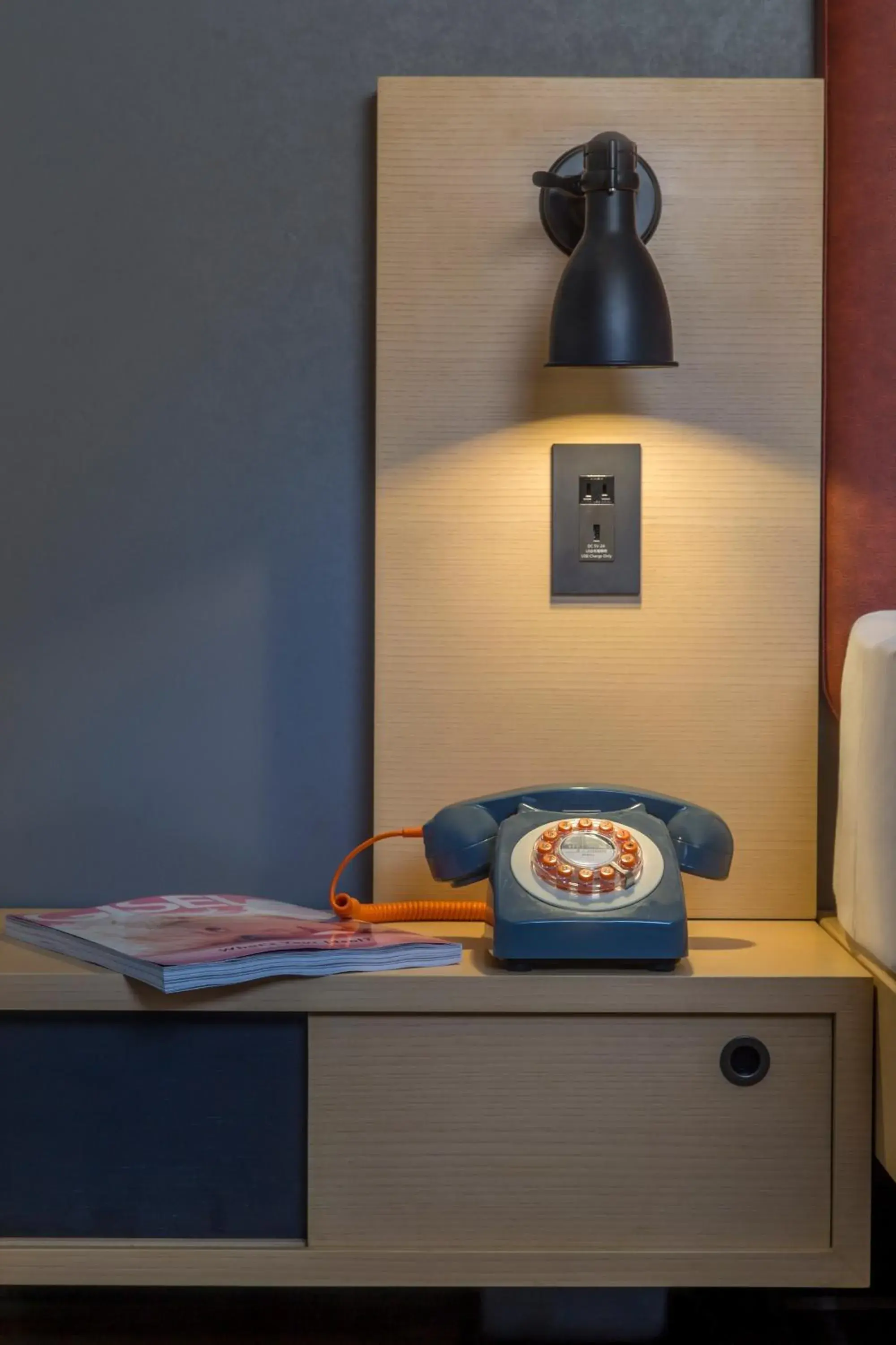 MoxySignatureQueen, 22sqm, Larger Guest room, 1 Queen in MOXY Osaka Honmachi MoxySignatureQueen, 22sqm, Larger Guest room, 1 Queen in MOXY Osaka Honmachi