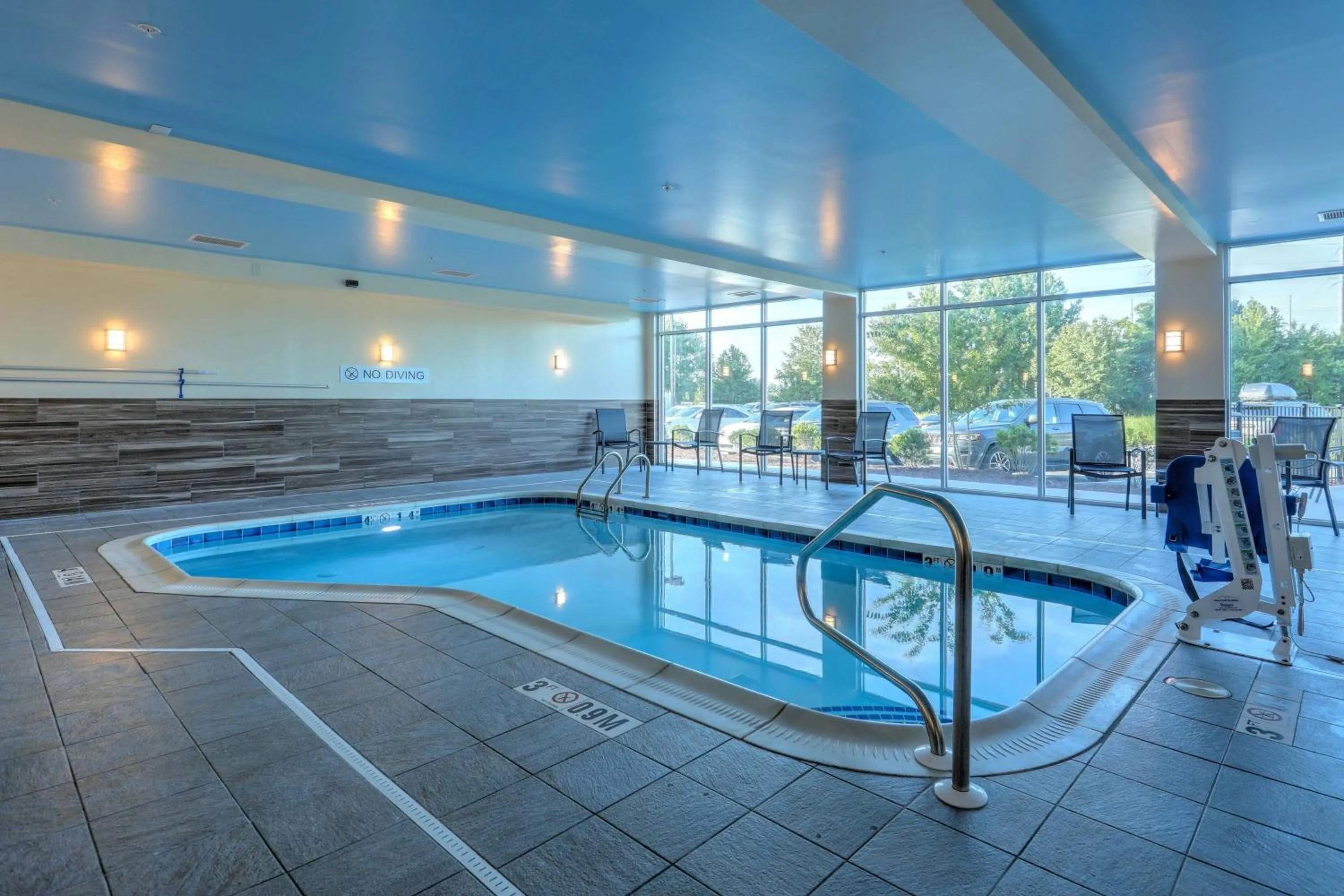 Swimming pool in Fairfield Inn & Suites by Marriott Greenville